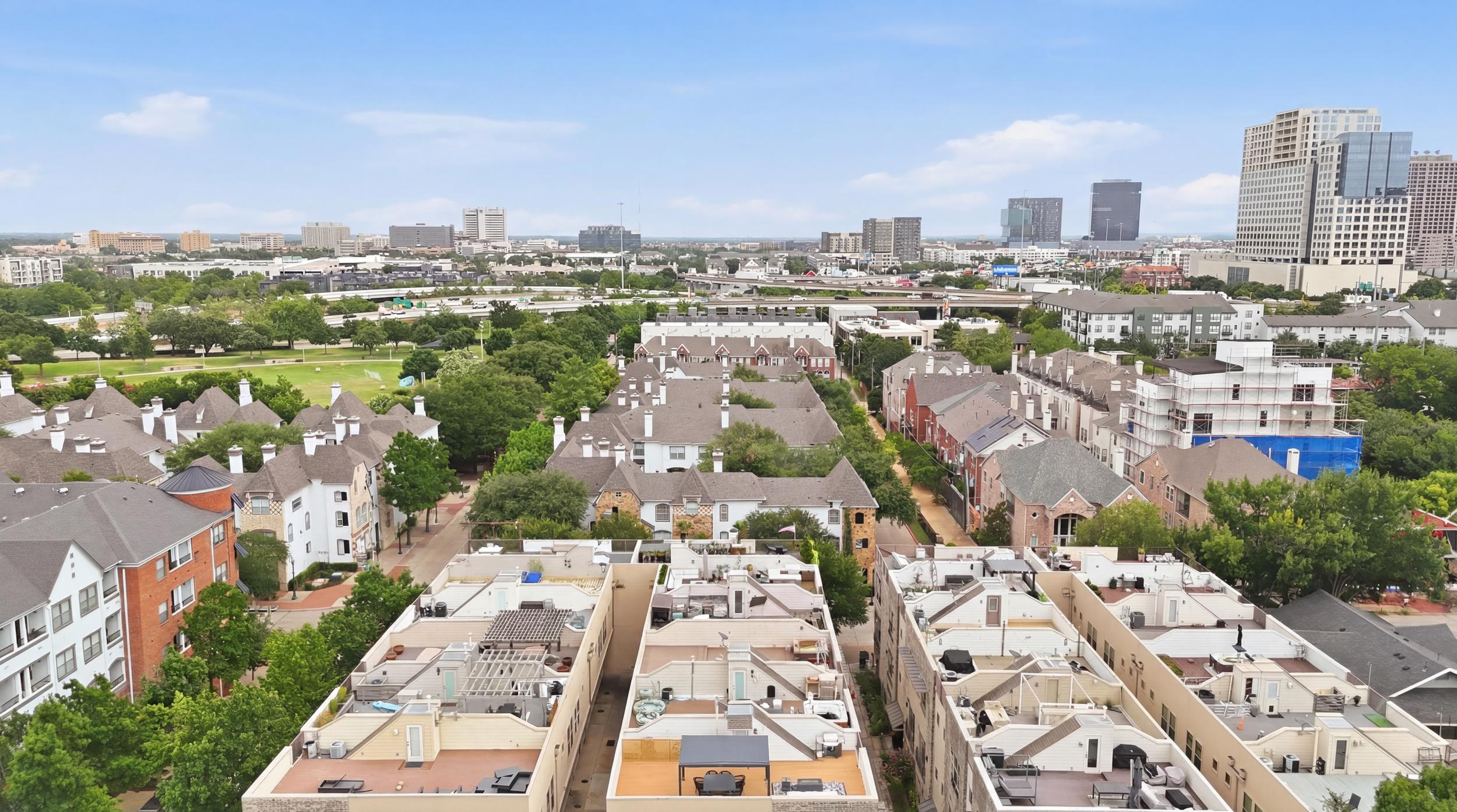 Stunning skyline views from your balcony—perfect for watching sunsets in style!