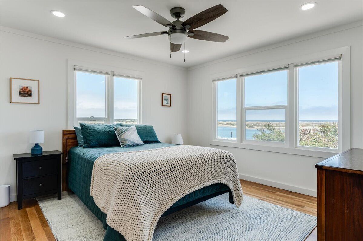 Front bedroom
