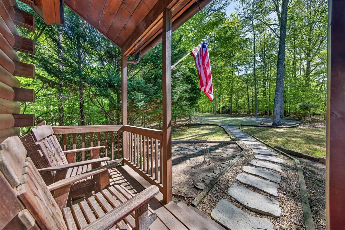 Peaceful, private, and perfectly set up for your getaway.