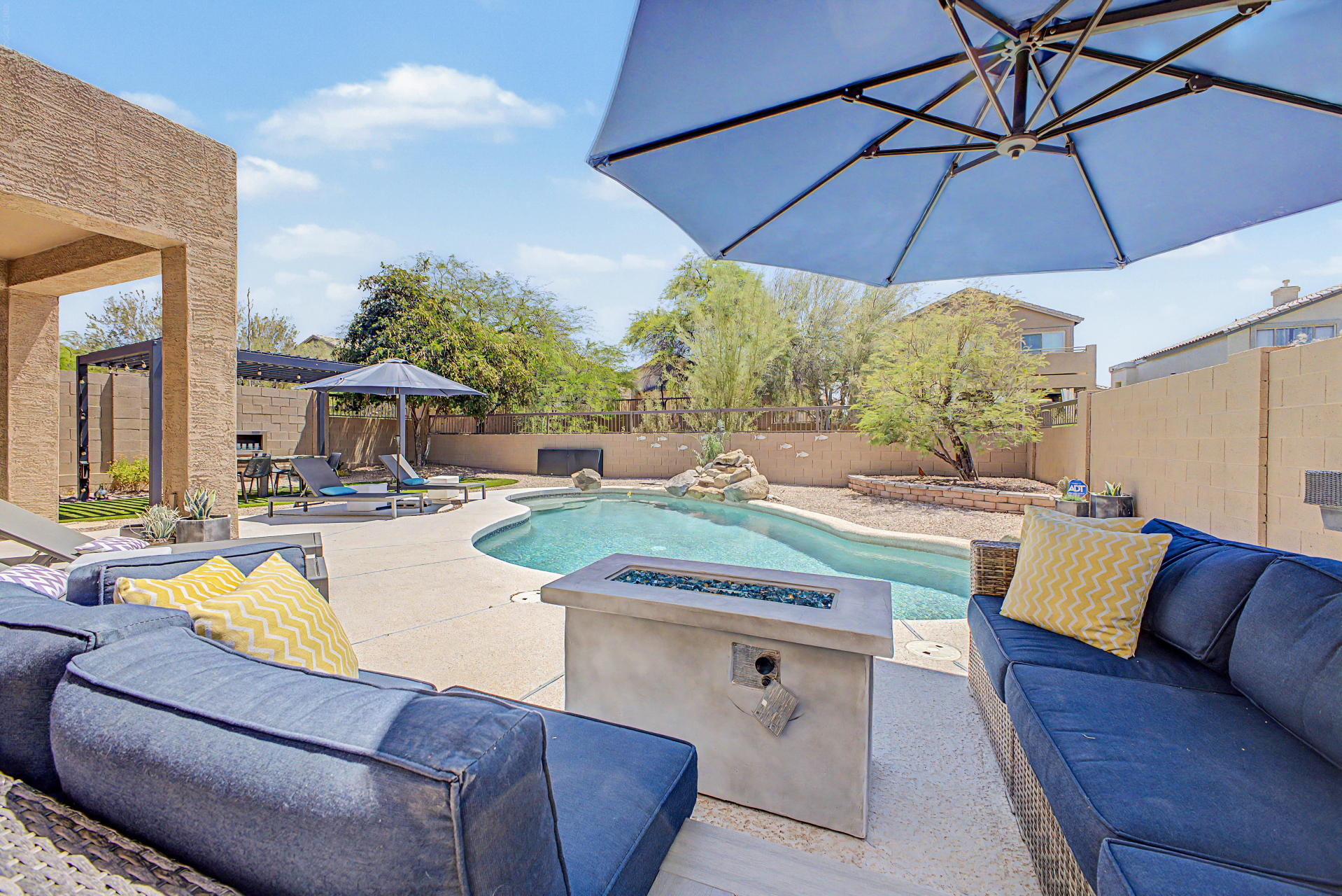 Fire Pit Lounge Area