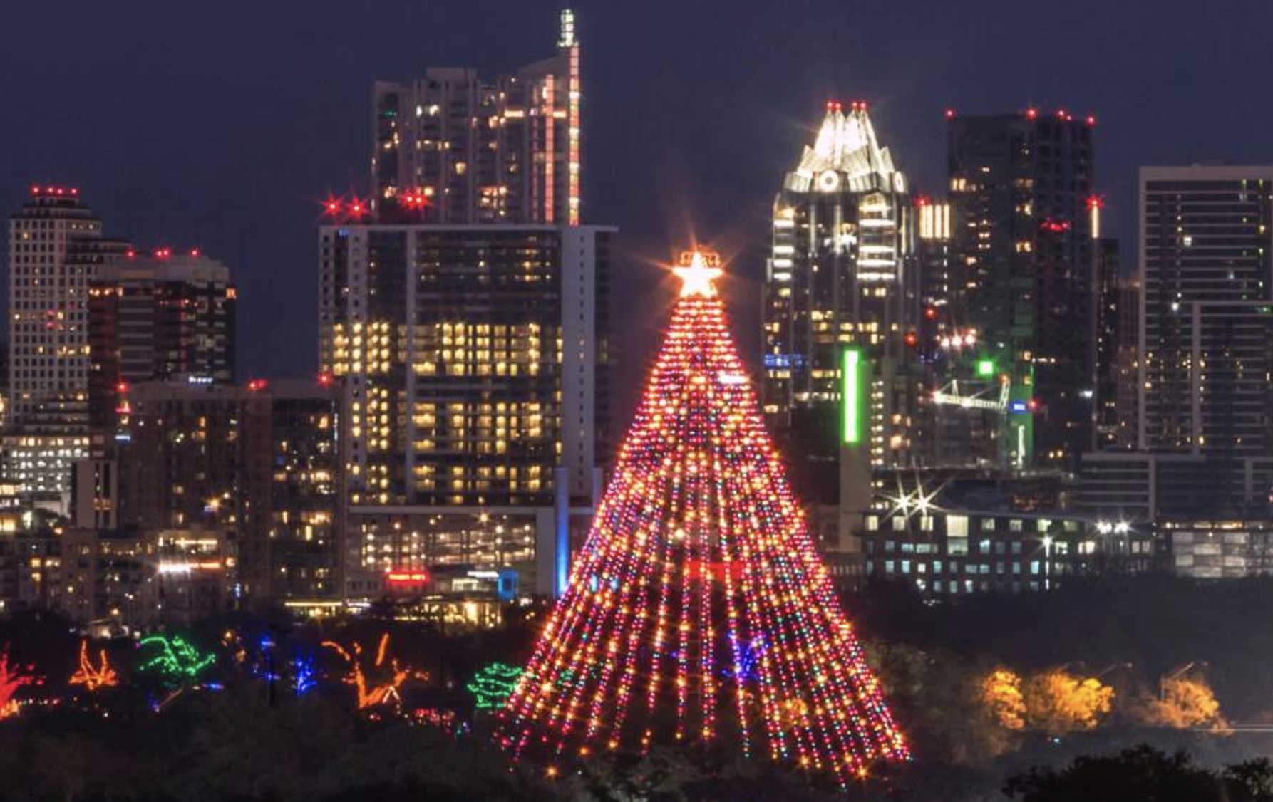 easy access to downtown trial of lights