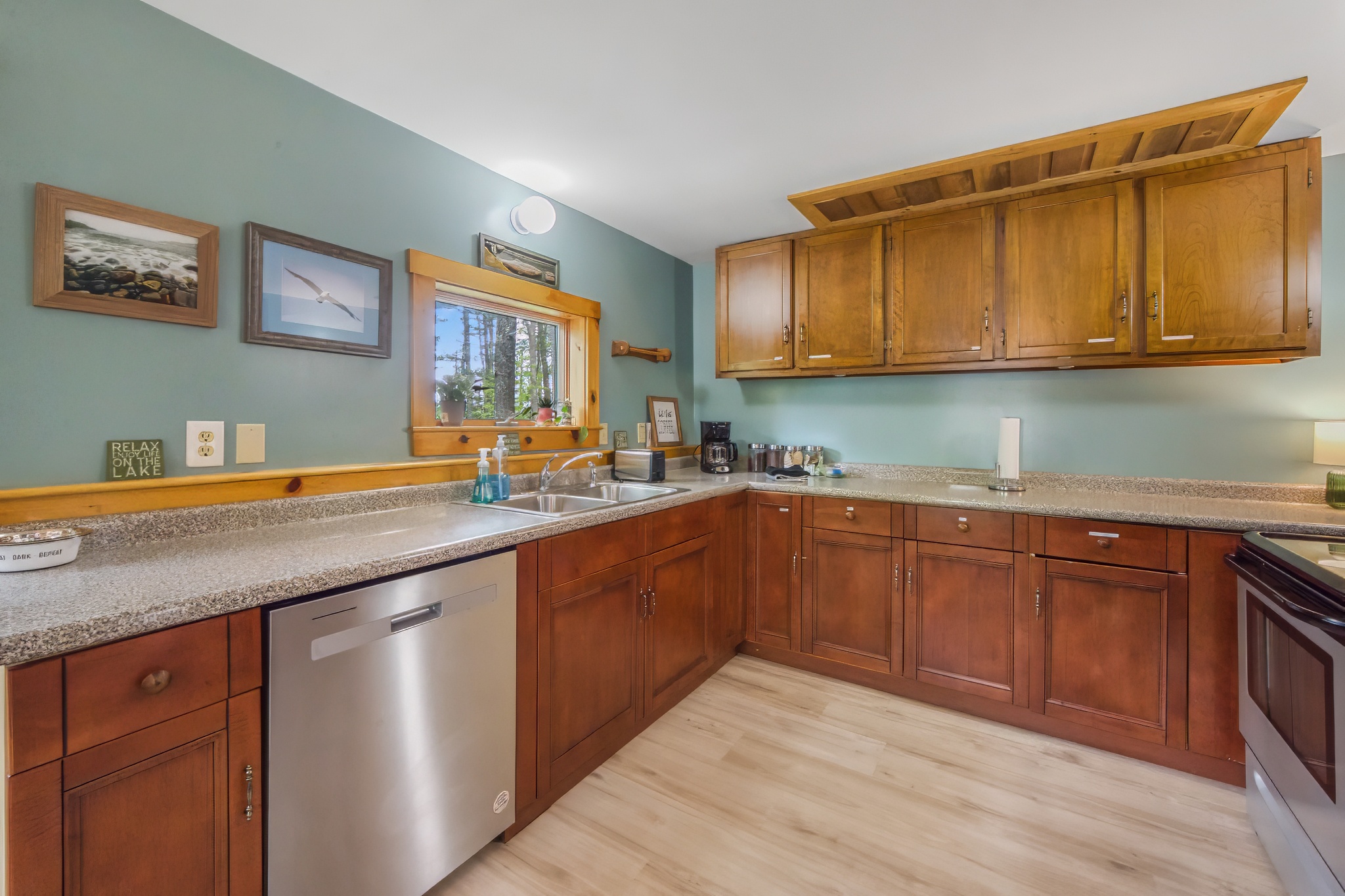 Fully stocked kitchen
