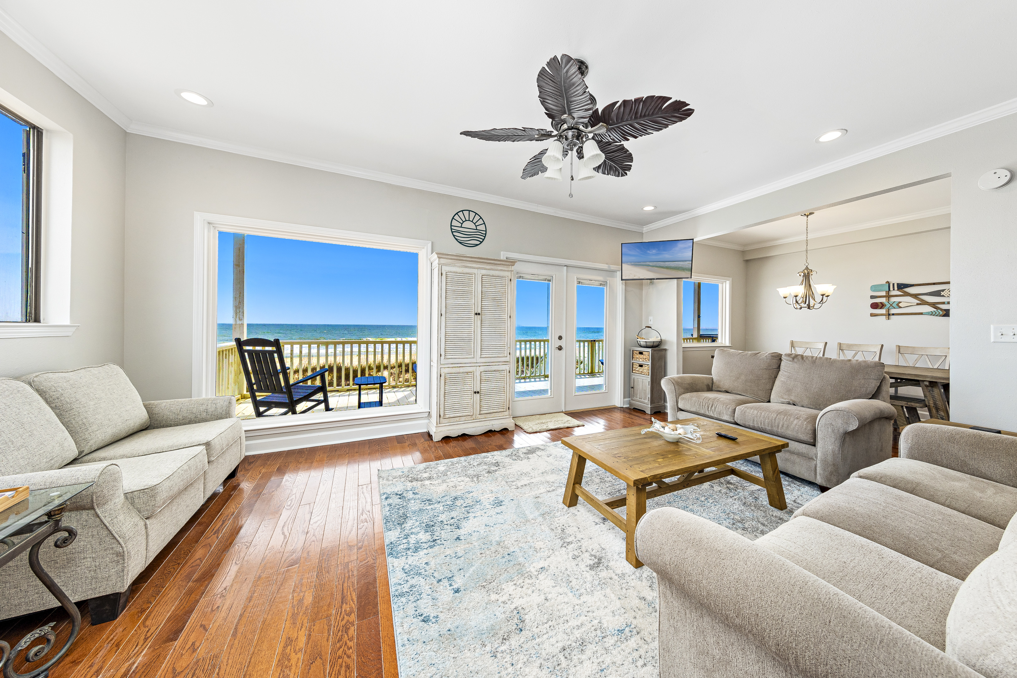 Open floorplan with incredible views!