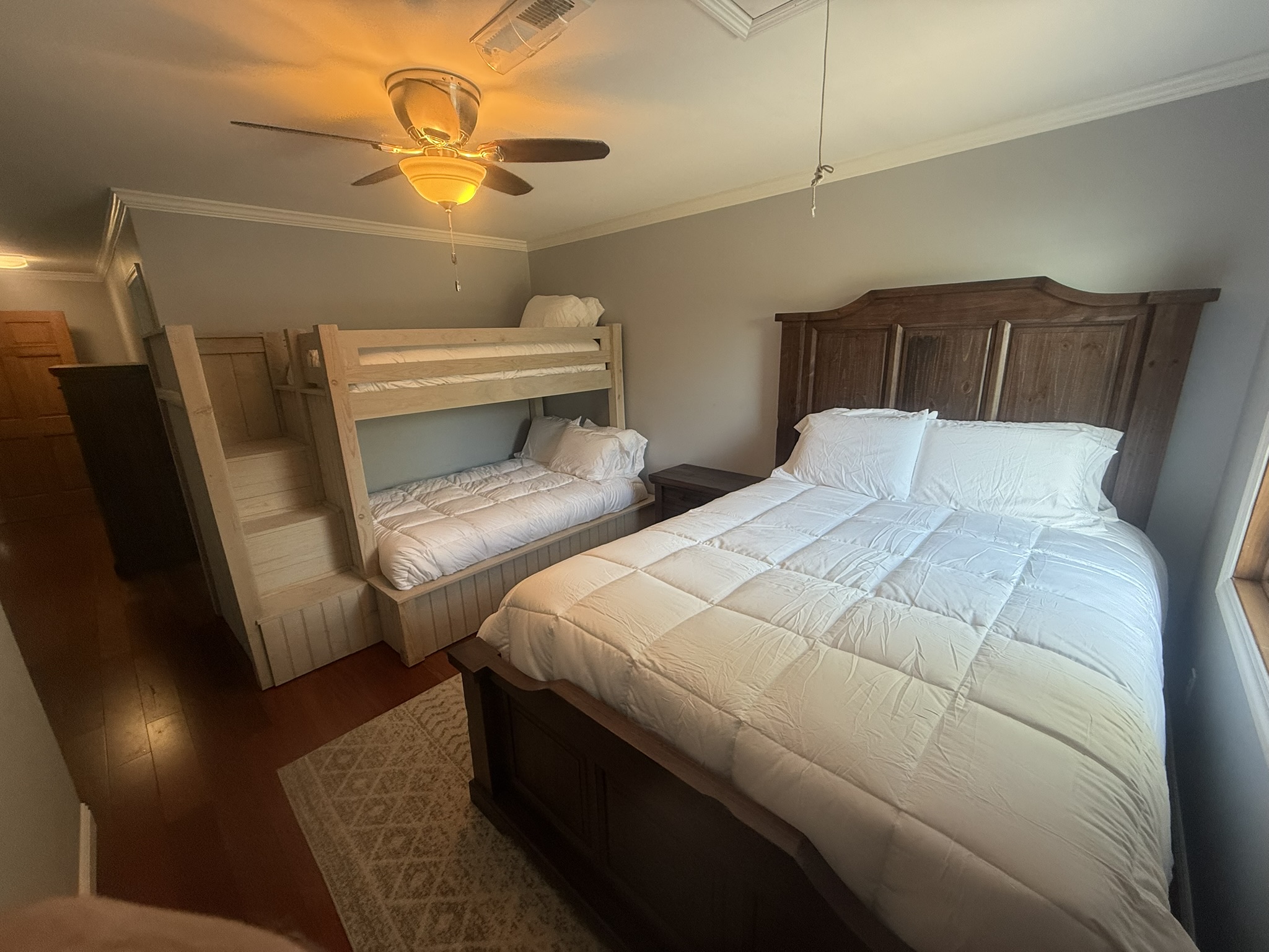Bedroom 3 with queen bed and twin over full bunkbed