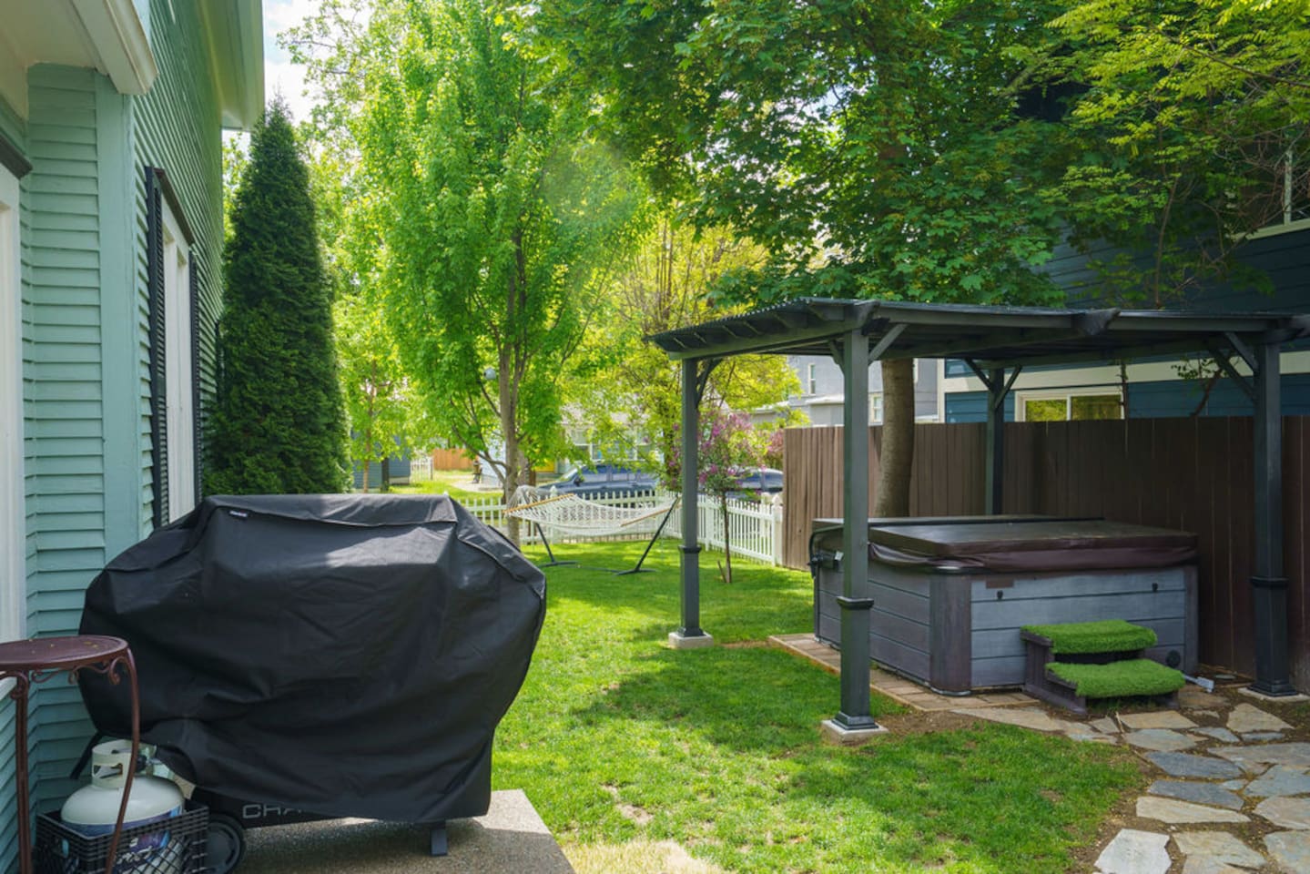 Grill and chill! Use the provided BBQ kit to make something delicious for everyone. The perfect addition to your backyard retreat. (seasonal)