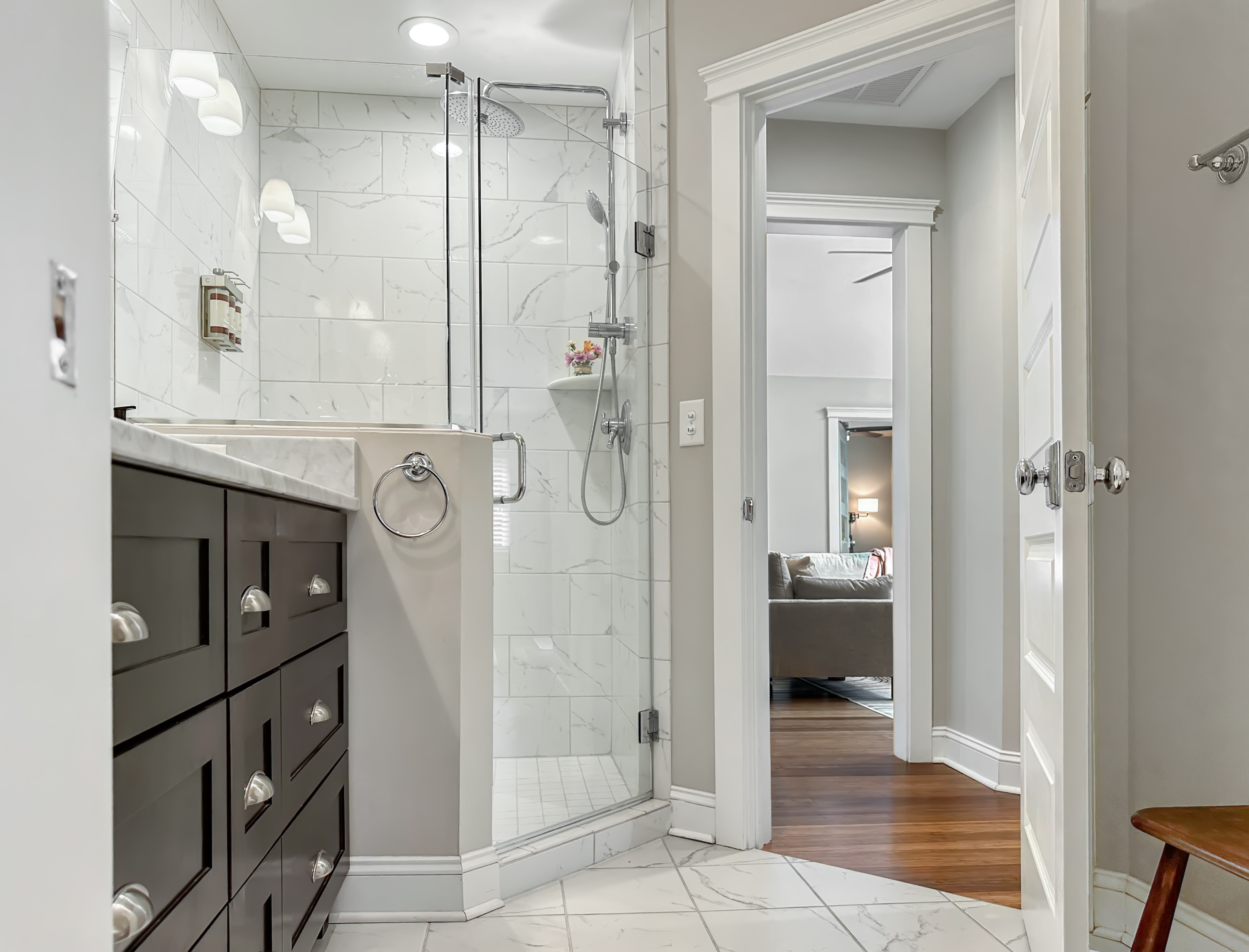 ...with its own en suite Full Bath...