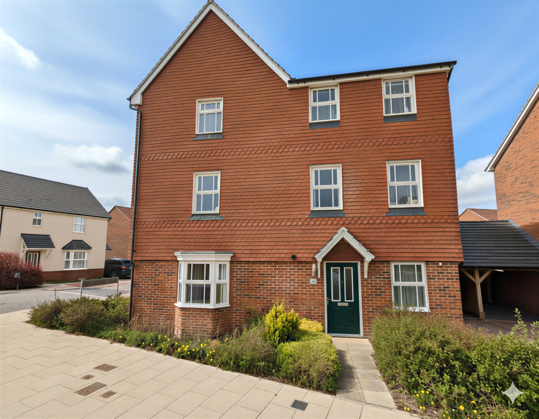 Welcome to your spacious 3-story retreat in a peaceful, family-friendly neighbourhood! 