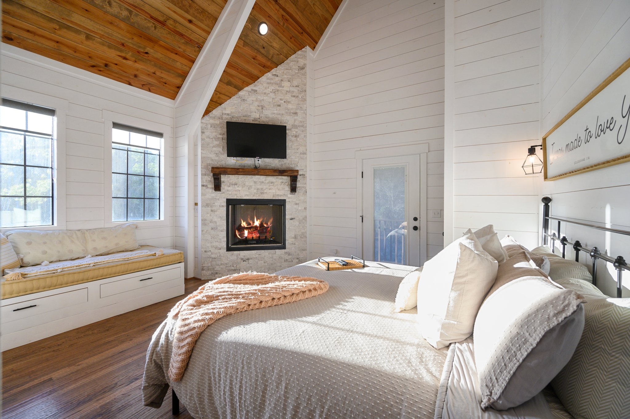 King bedroom