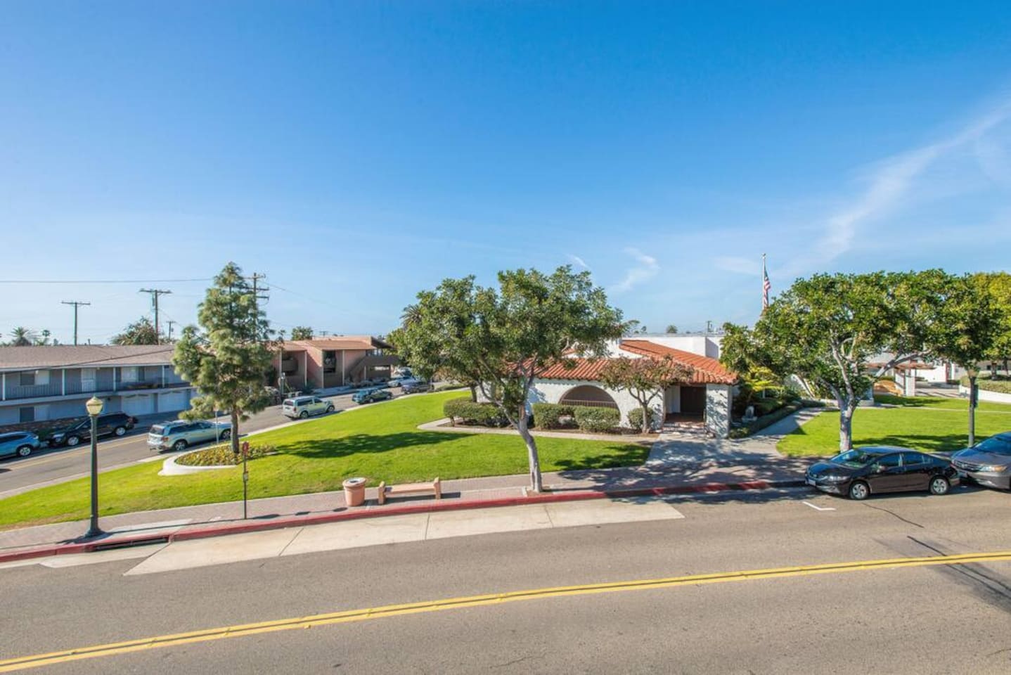 This is the park and community center located directly across the street from the condo.  The lawn is perfect for picnics with the kids or even some bocce or frisbee.  The center itself has classes and programs like yoga, art and dance.
