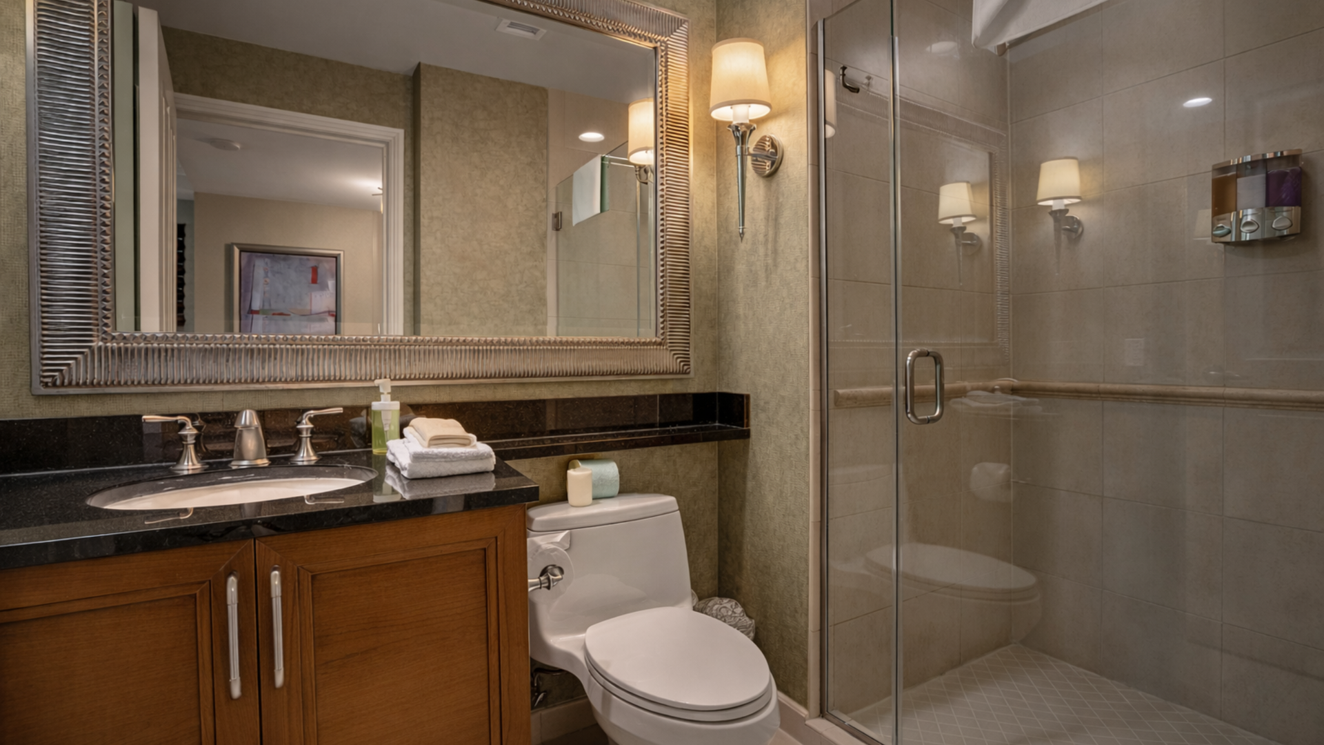 MGM Tower 2 · Units 1119+1121 — En-Suite Bath