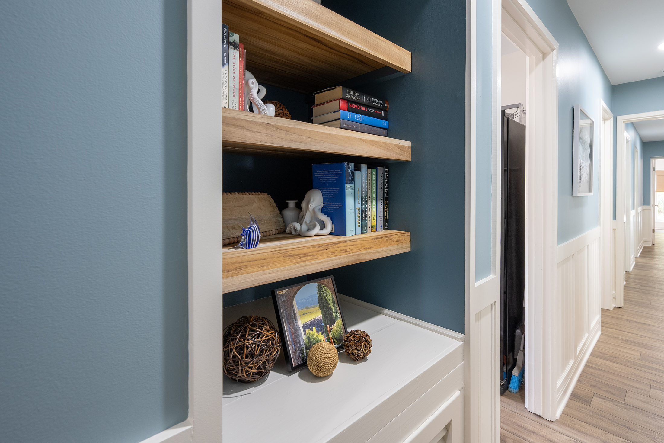 Plenty of books and games to share