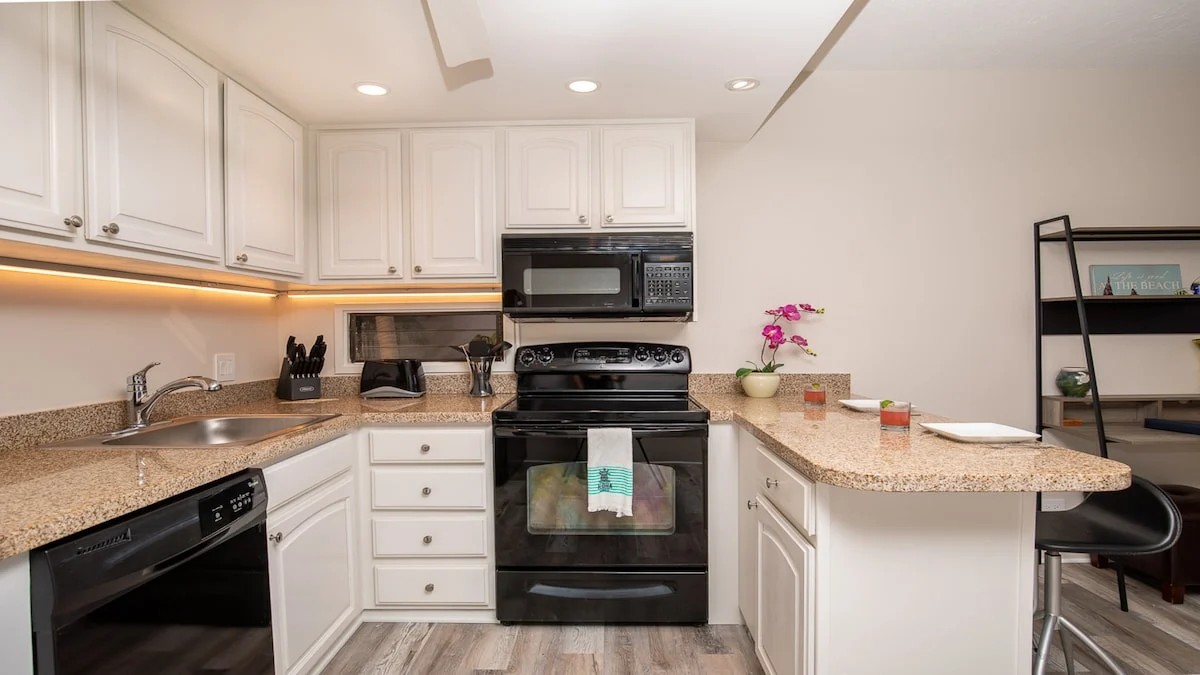 Modern kitchen