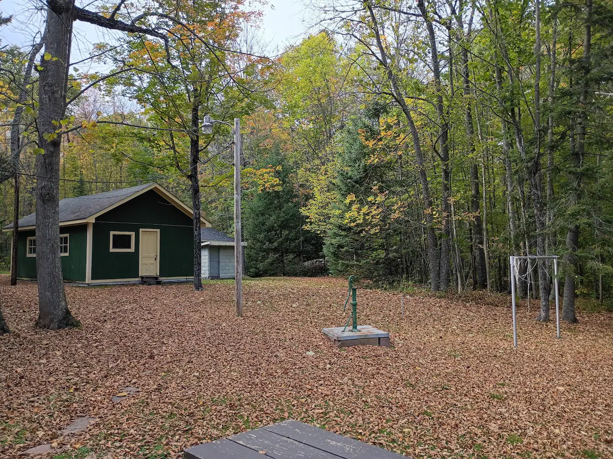 Working Well with Hand Pump