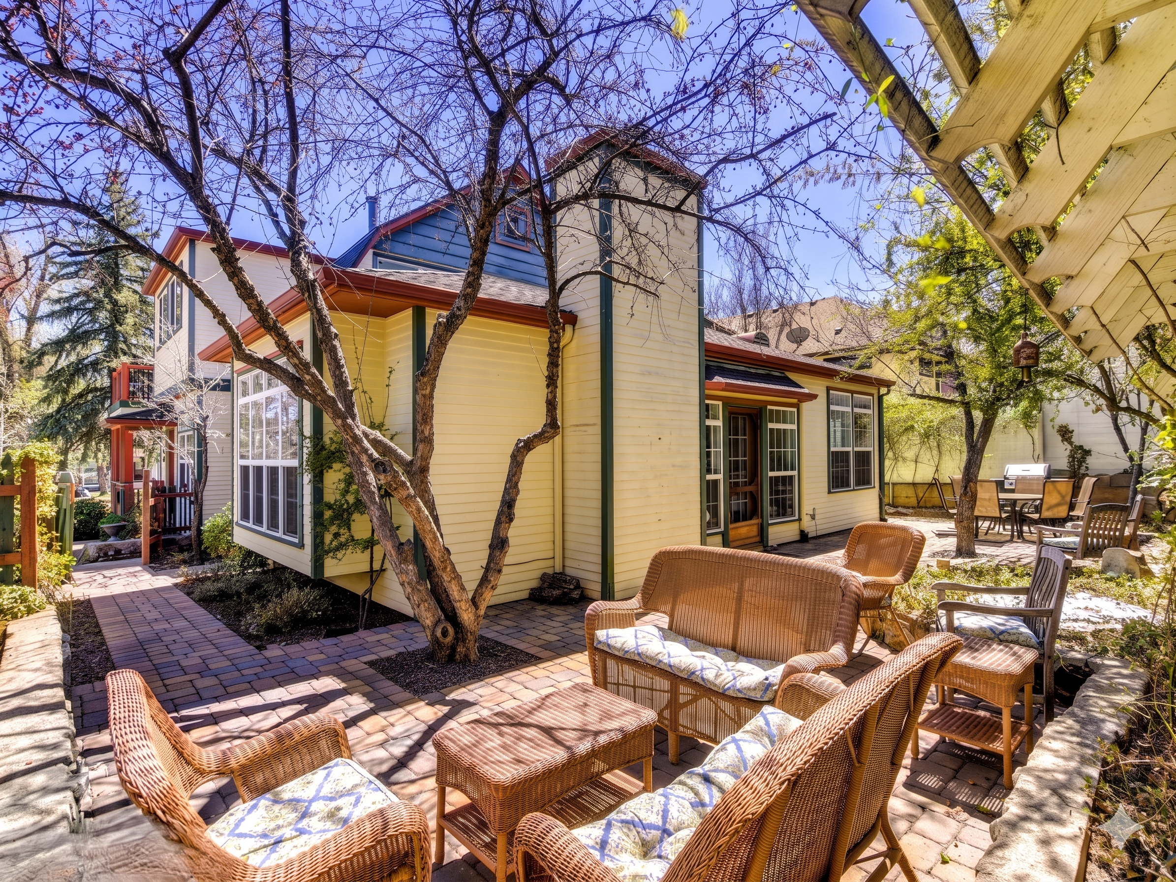 vacation rental condos