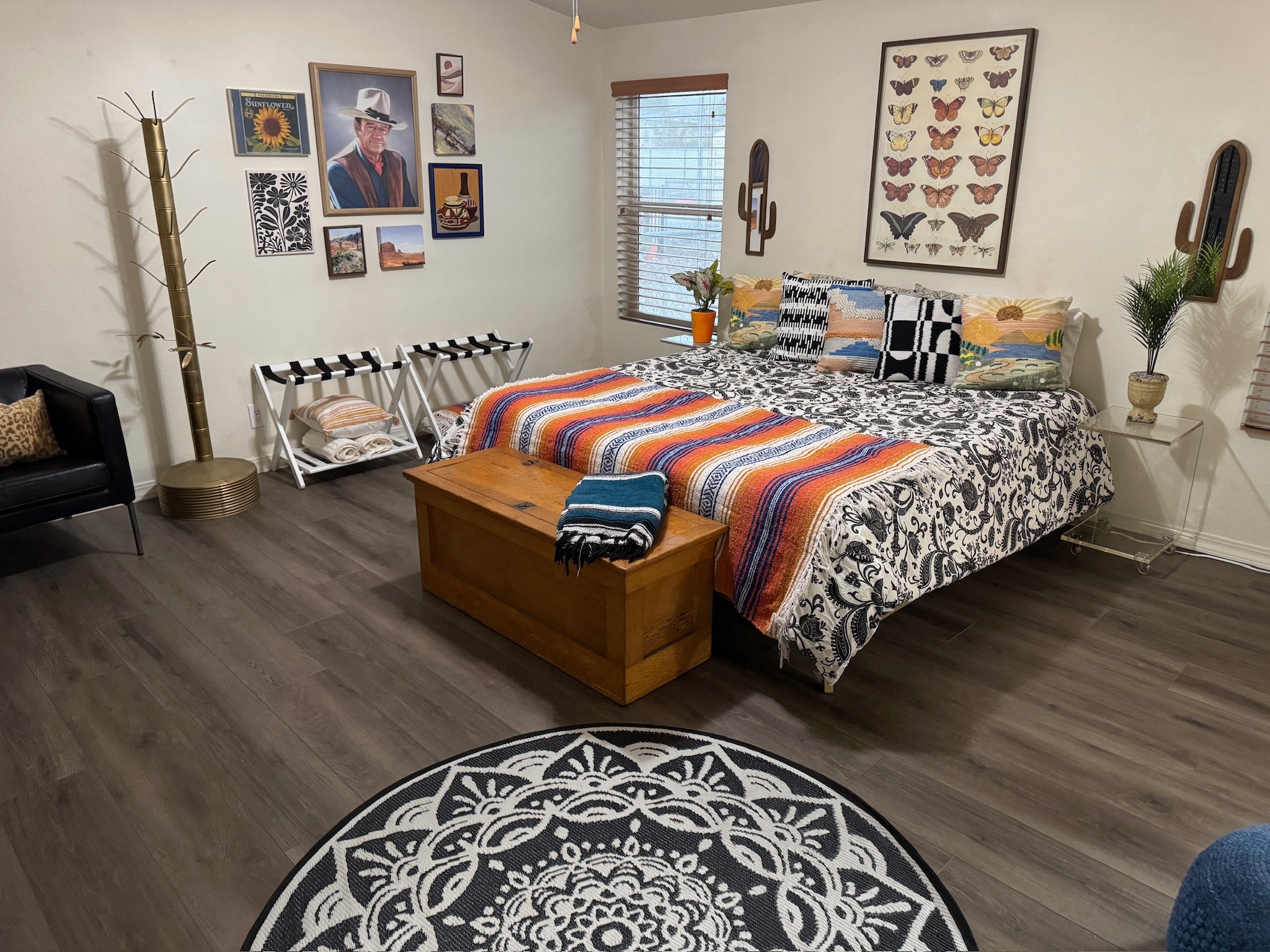 Bedroom 1 featuring a king bed and en suite bathroom