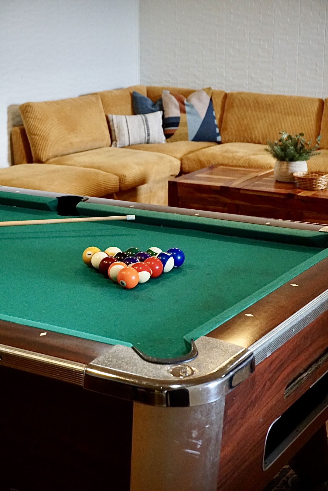 Game Room: Enjoy a friendly game of pool in this vibrant space, perfect for laughter and fun!