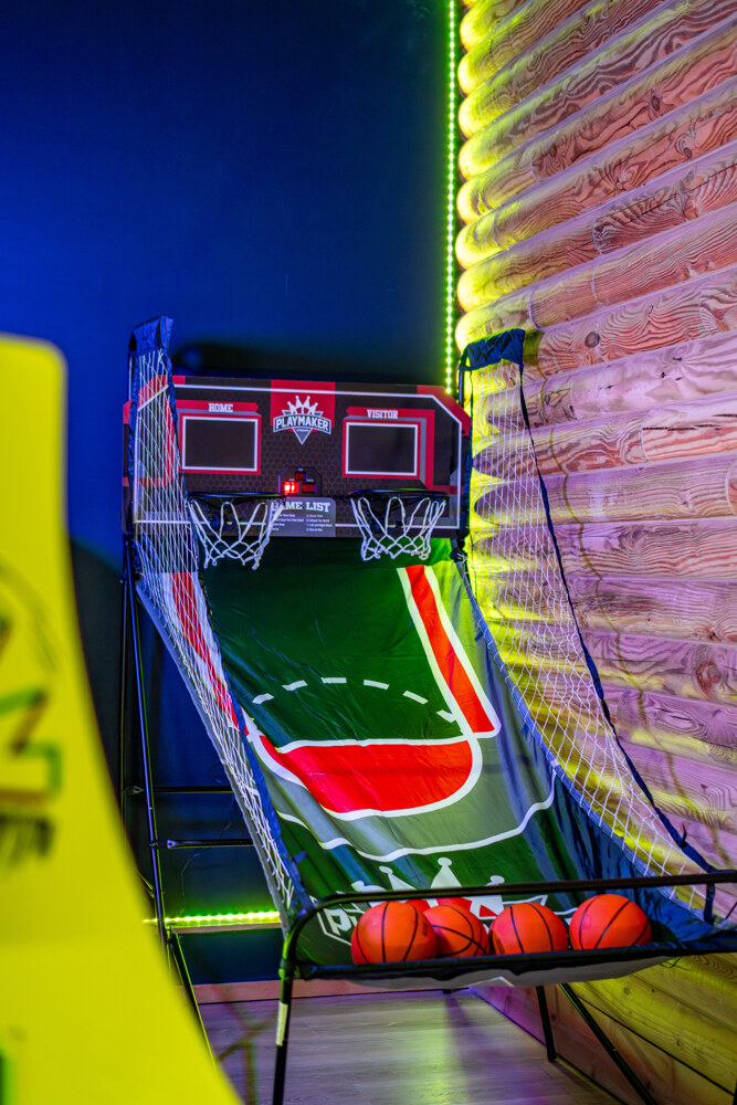 Enjoy basketball challenges.