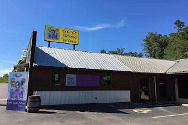 Girls Gone Wine – Wine tastings (10 min drive)
