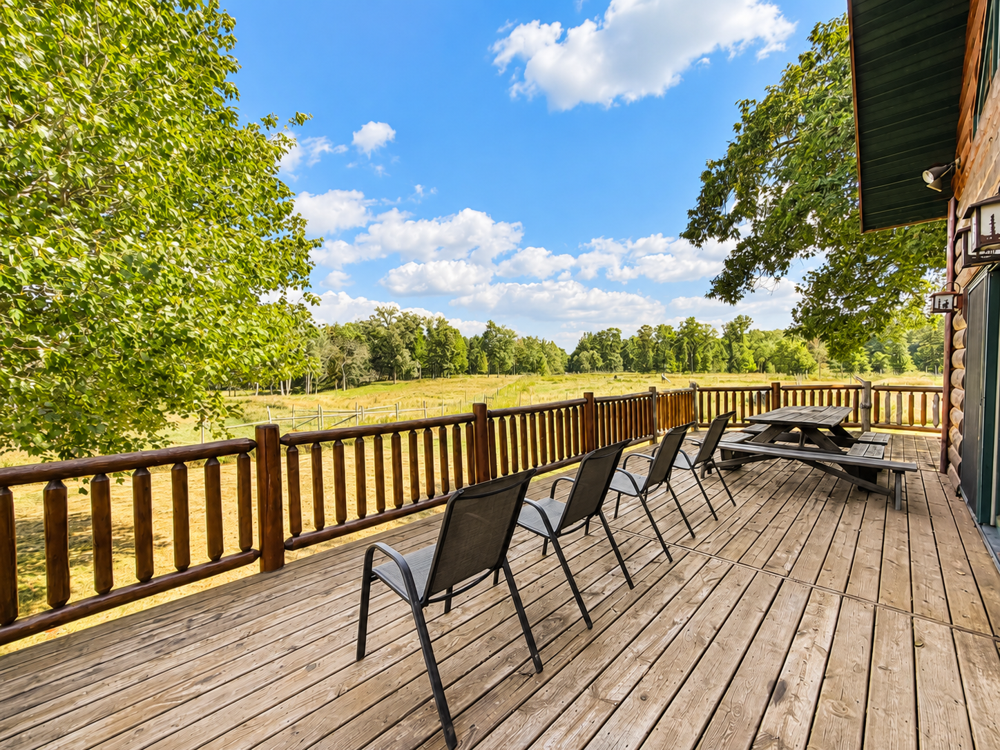 Relax on the deck, watch the evening settle in and wildlife wander by, and enjoy the slower pace that makes it easy to reconnect with family, friends and nature.

