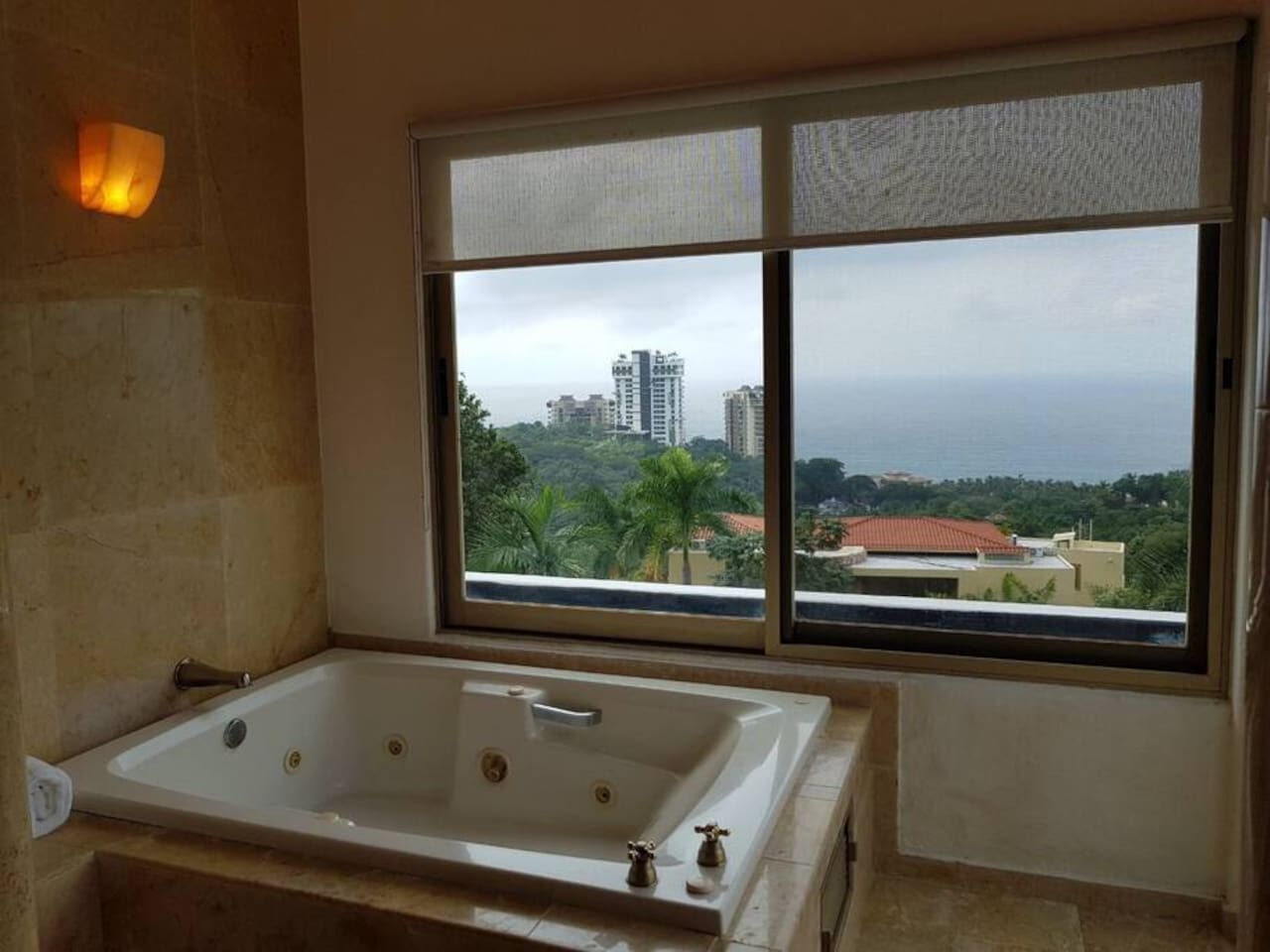 Master Suite II - jacuzzi w Ocean View