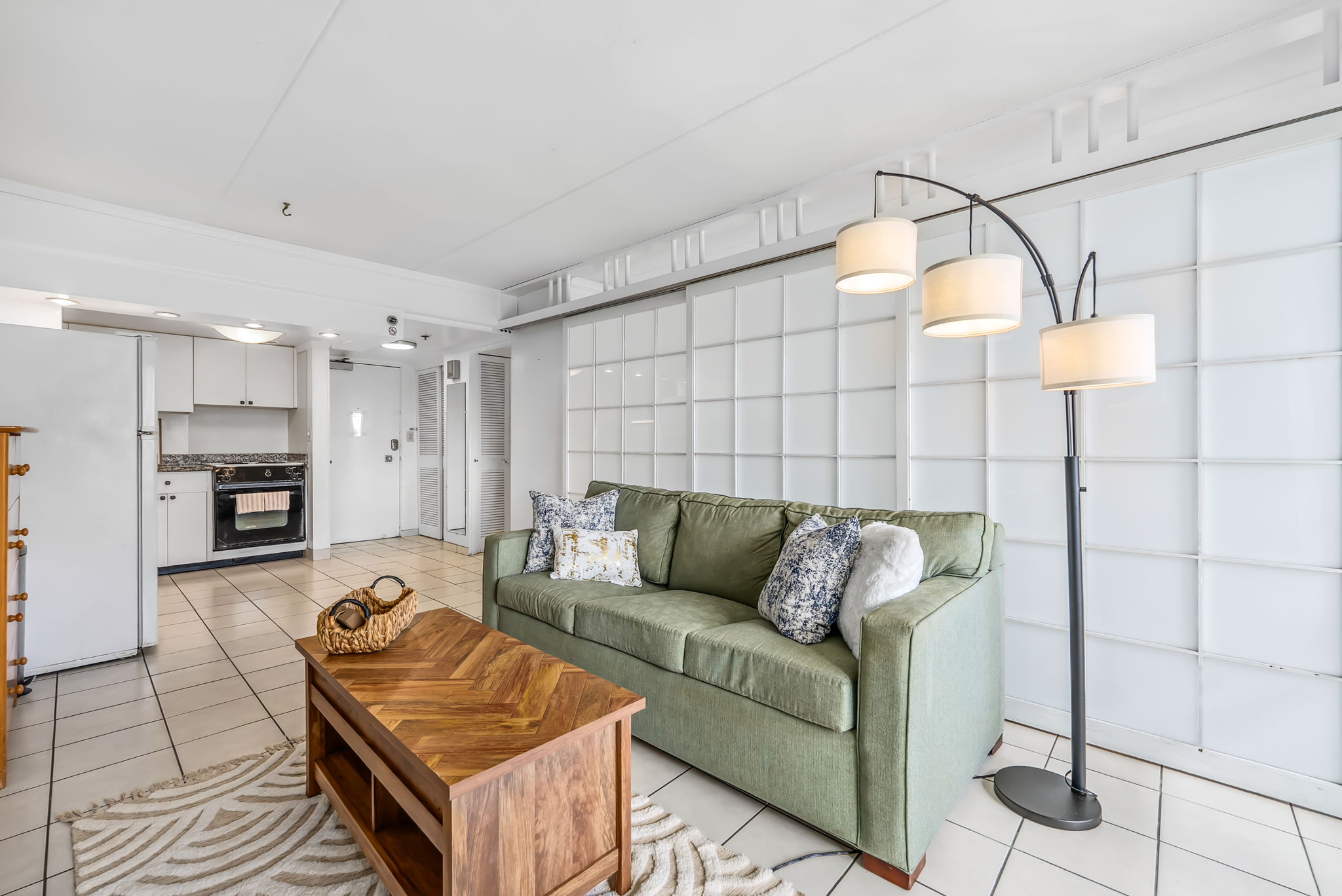 Additional angle view of suite showing separation of living/bedroom area by utilizing the shoji sliding doors 