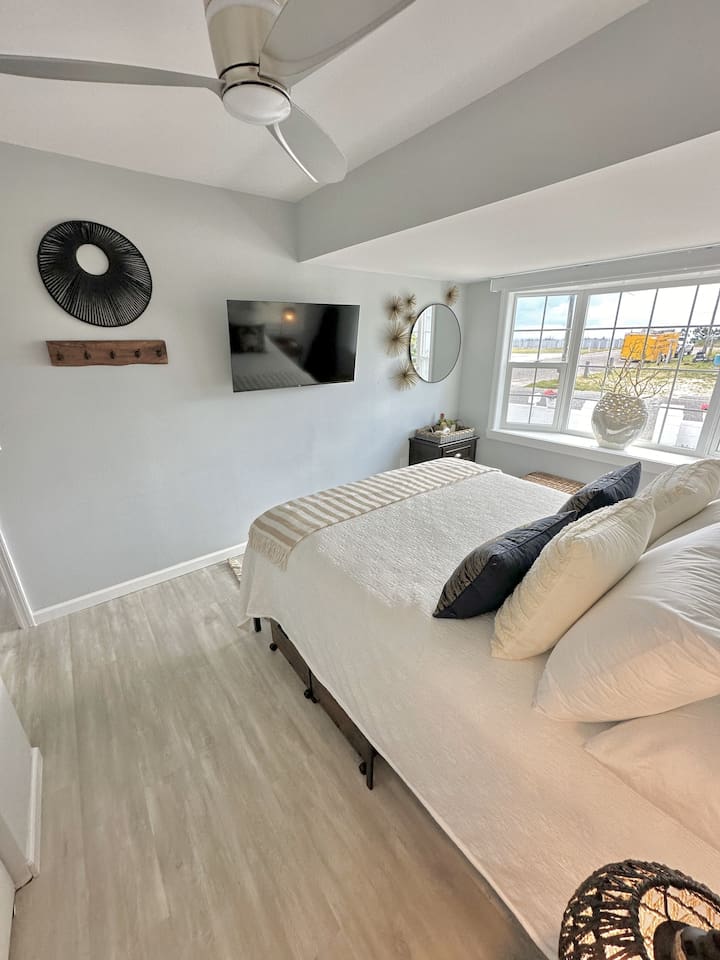 Front Bedroom with Sunset and Water views