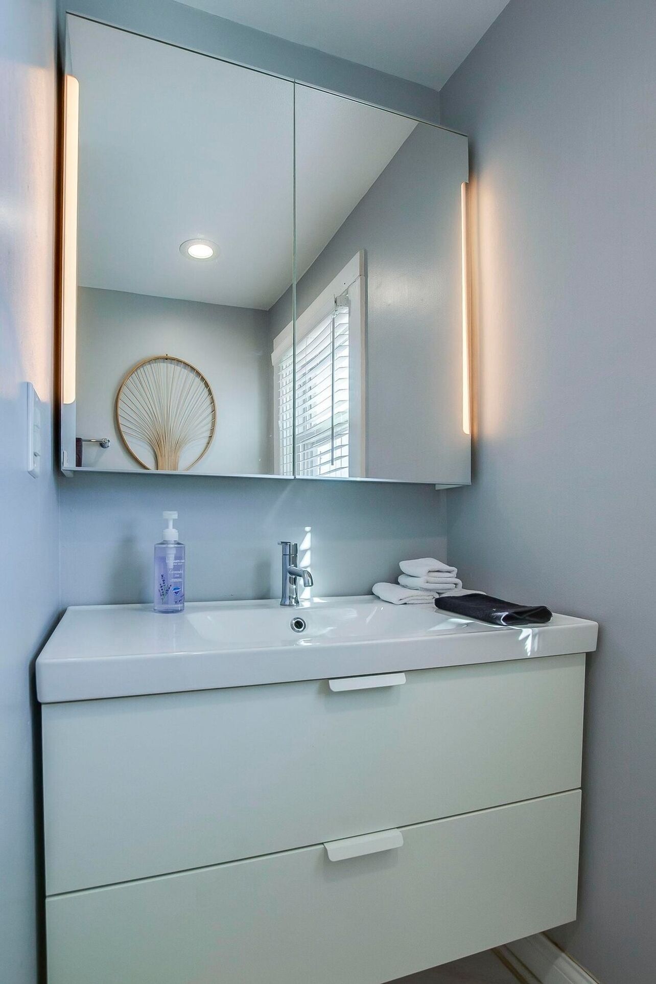 2nd Floor Full Bathroom with walk-in shower