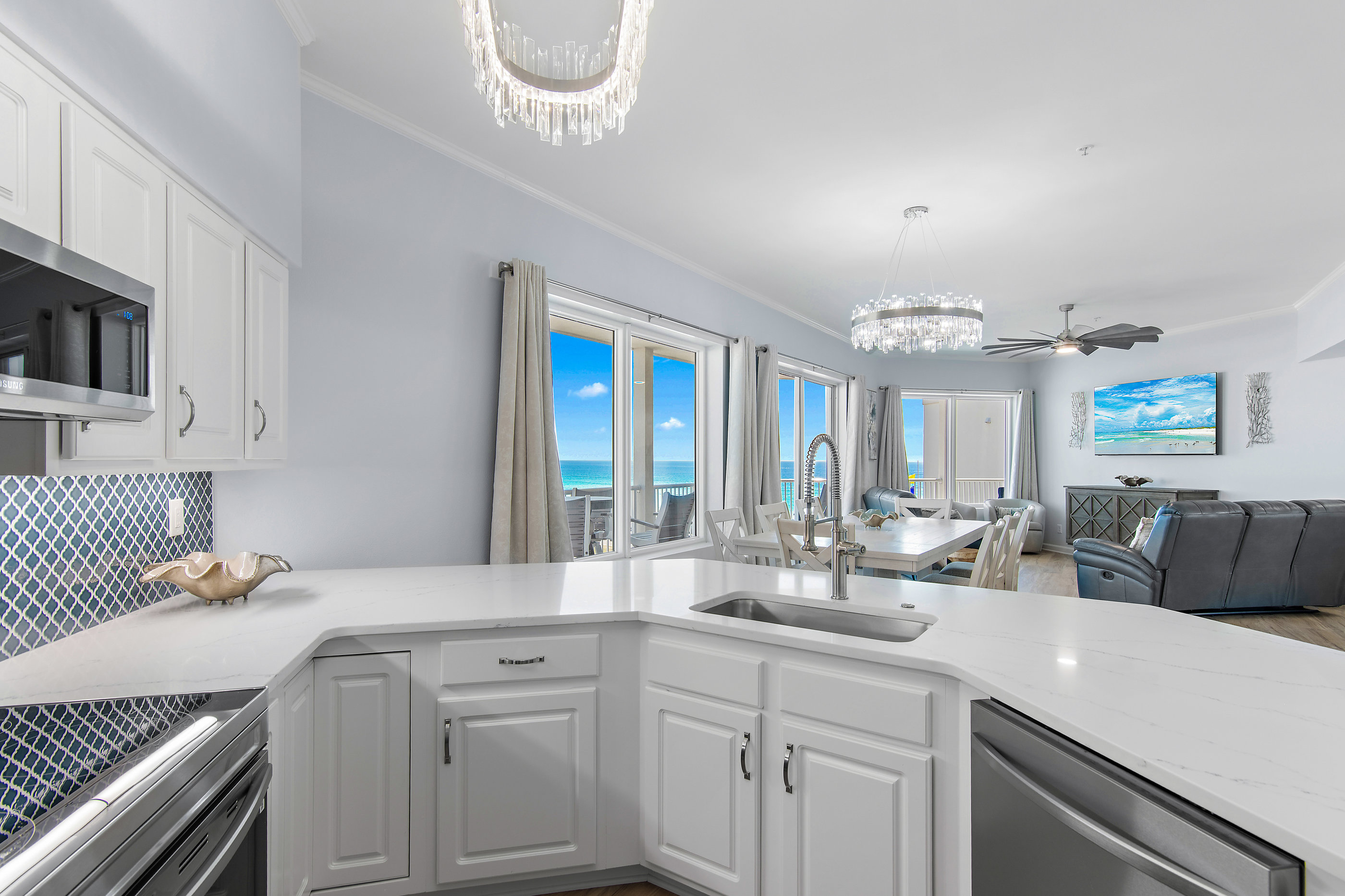 Breakfast bar with seating
