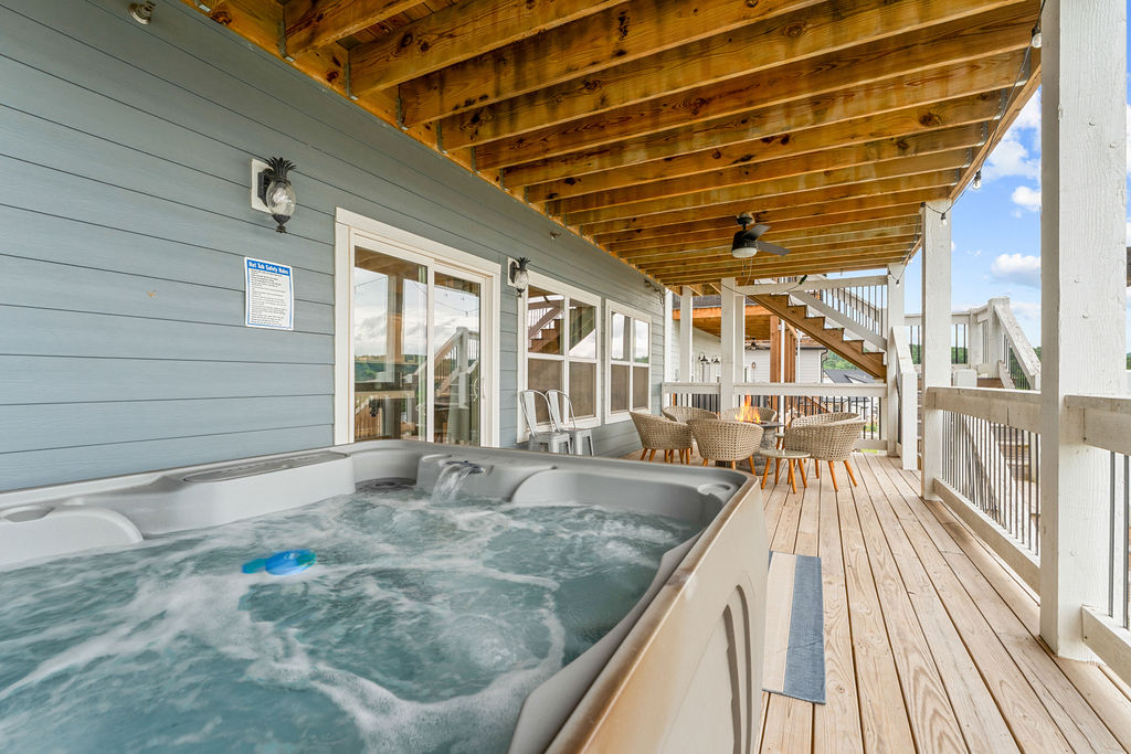 Hot tub on lower level deck