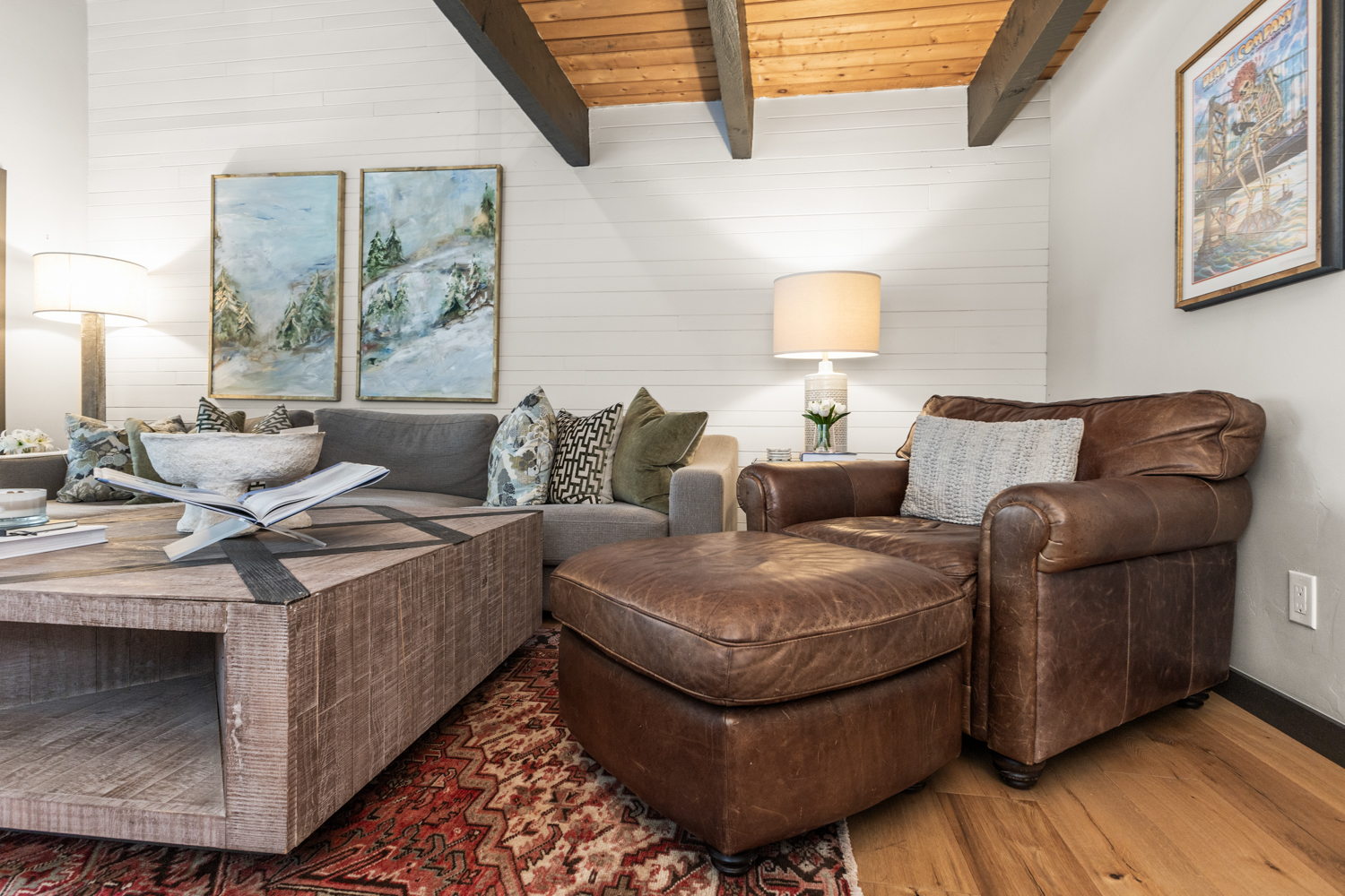 Living Area | Couch with Foot Rest