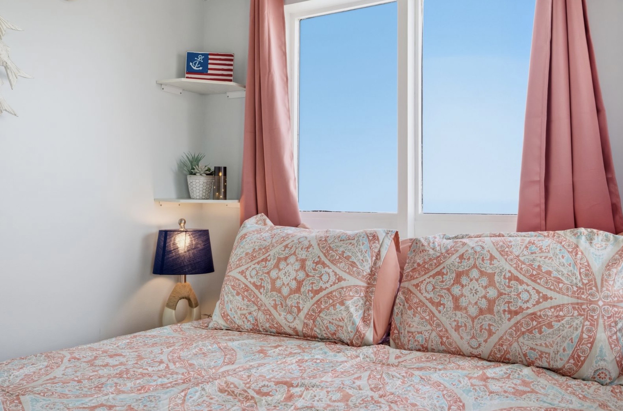 Designed with couples in mind, Sunrise Suite blends oceanfront views, soft lighting, and a calm romantic feel without the cheesy beach theme. It's simple, elevated, and intentionally styled for connection, rest, and quiet luxury. ⭐