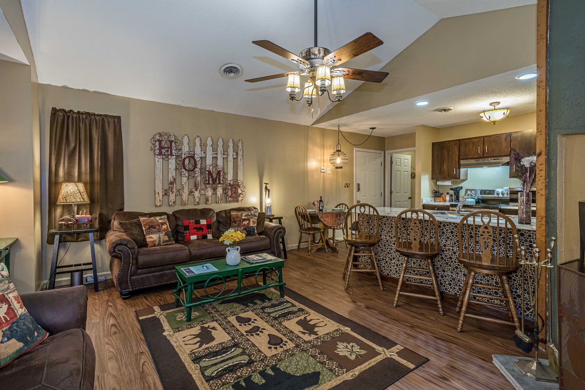 Helen Riverfront 1BR 1BA Condo | Balcony Overlooking River | Downtown Helen 6