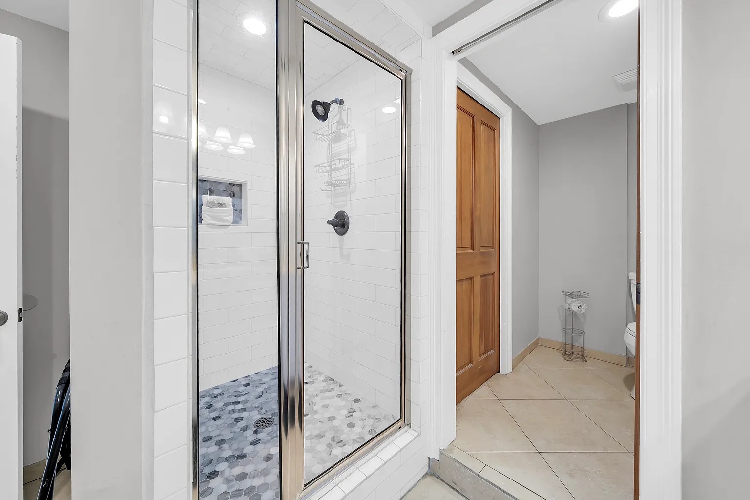 1st floor bathroom