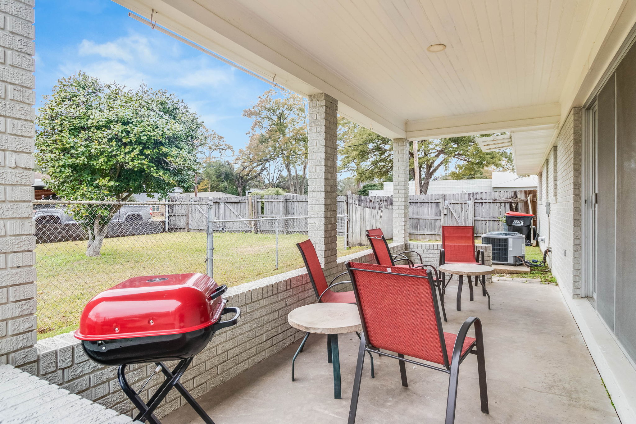 Back Porch w/ Seating and BBQ Pit