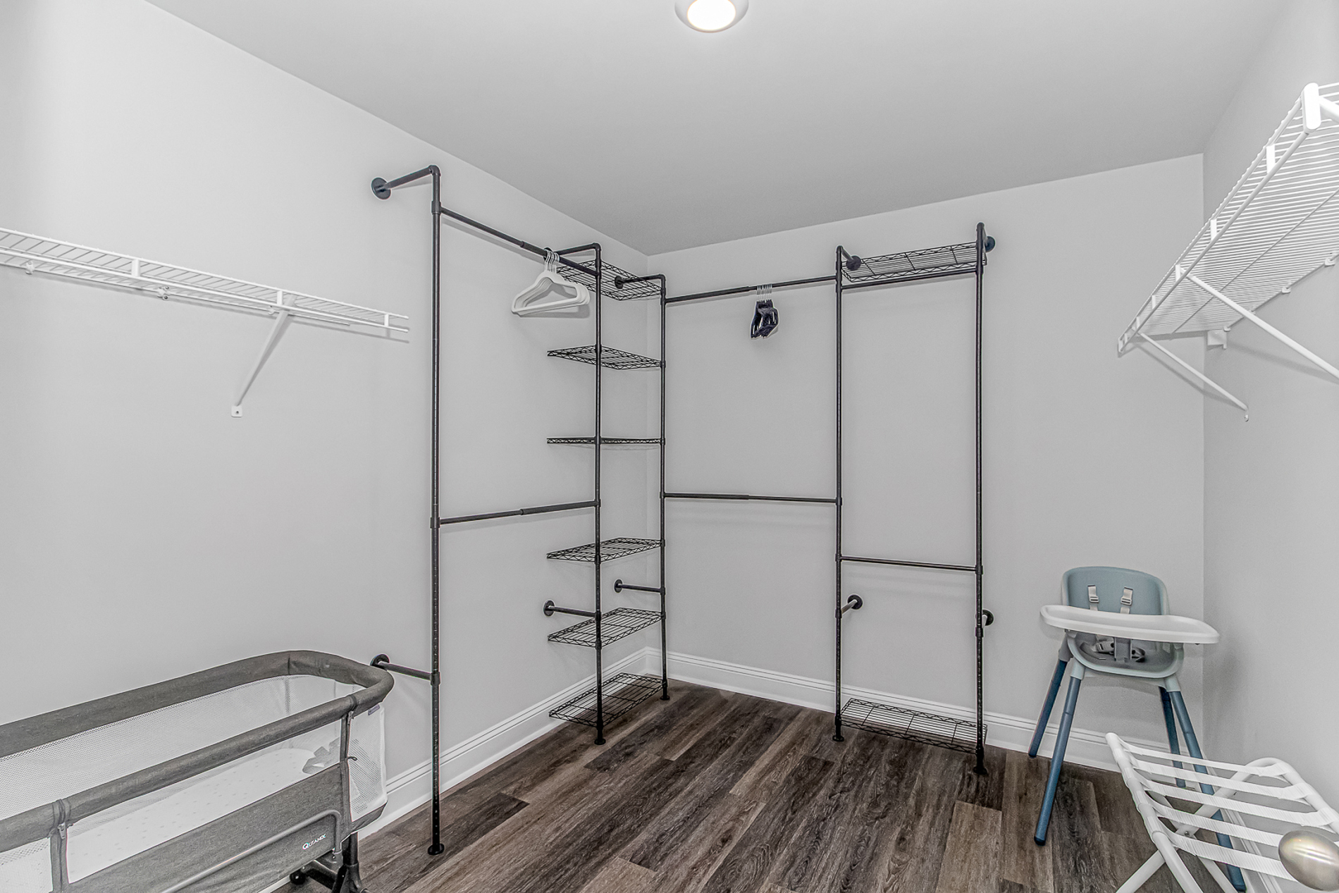 Master Closet & Bassinet