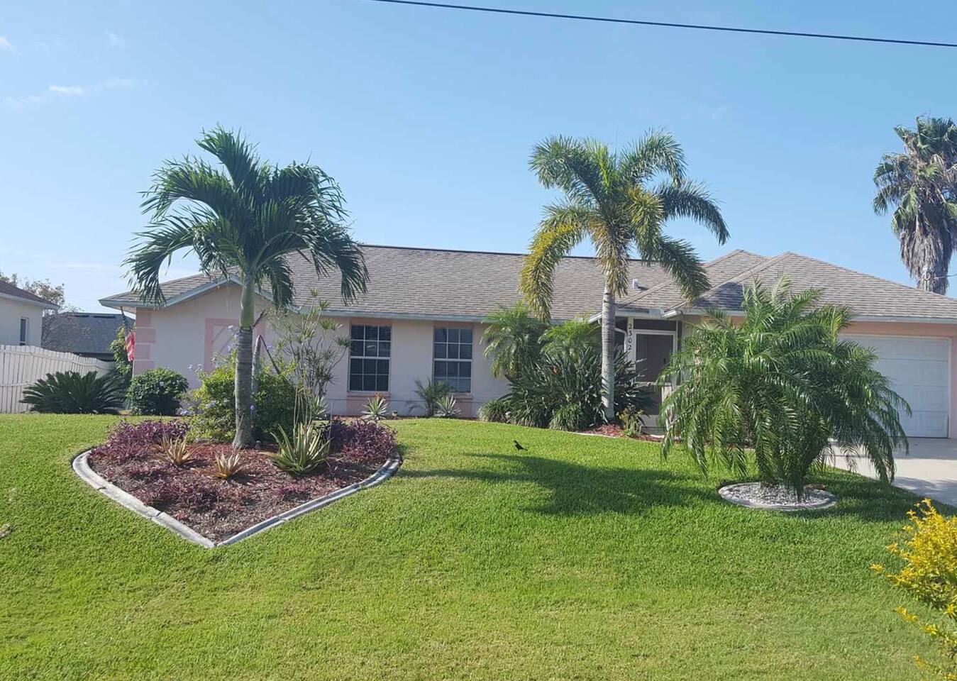 Villa Marion - Front view 