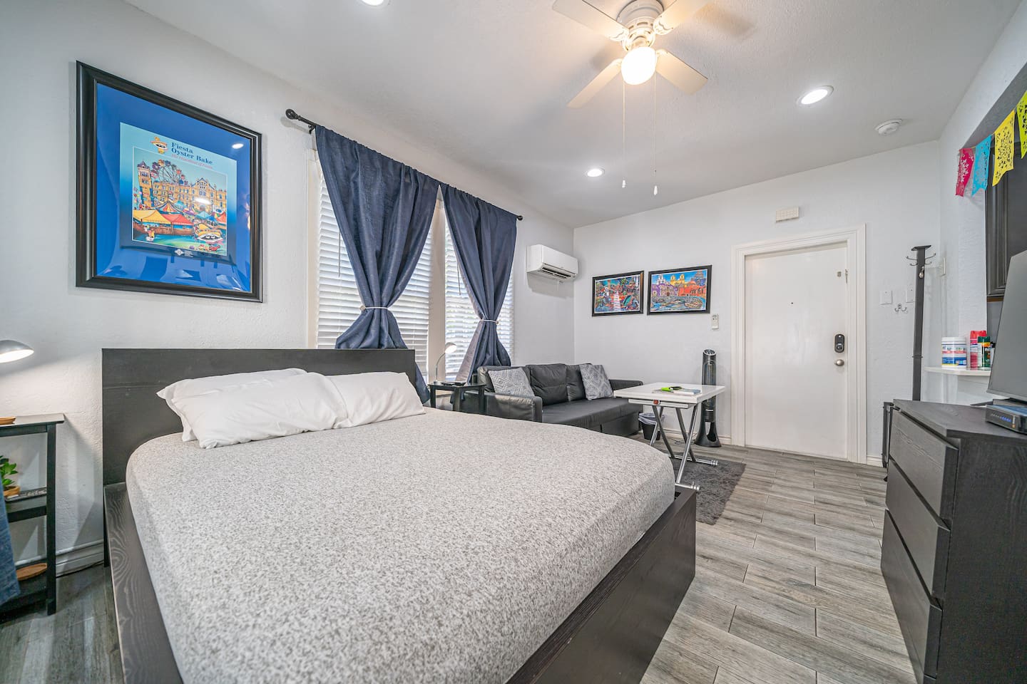 Queen Bed