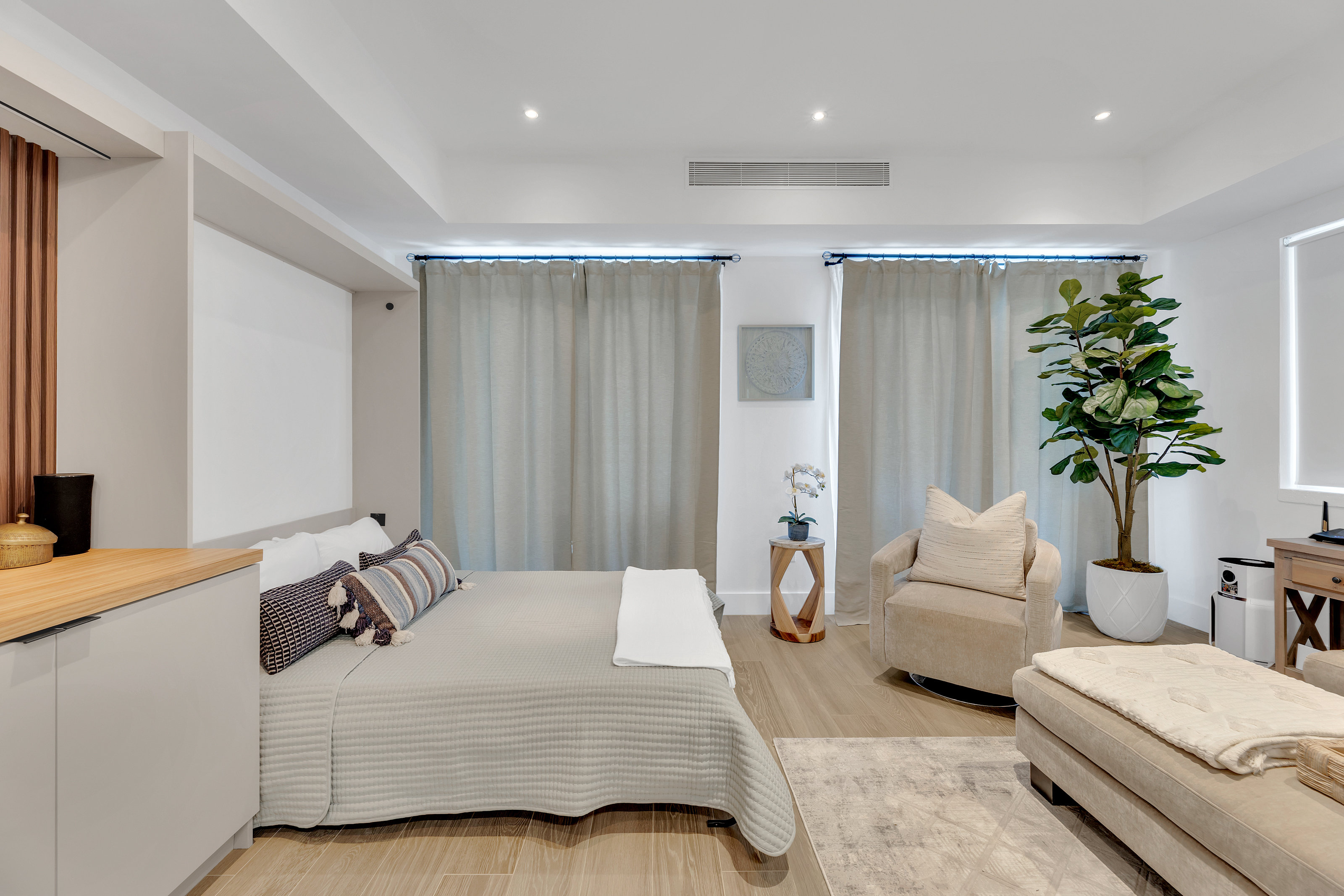 Murphy Bed