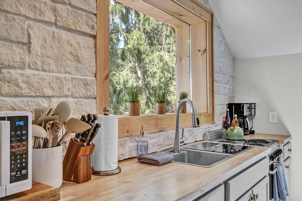 Fully stocked kitchen