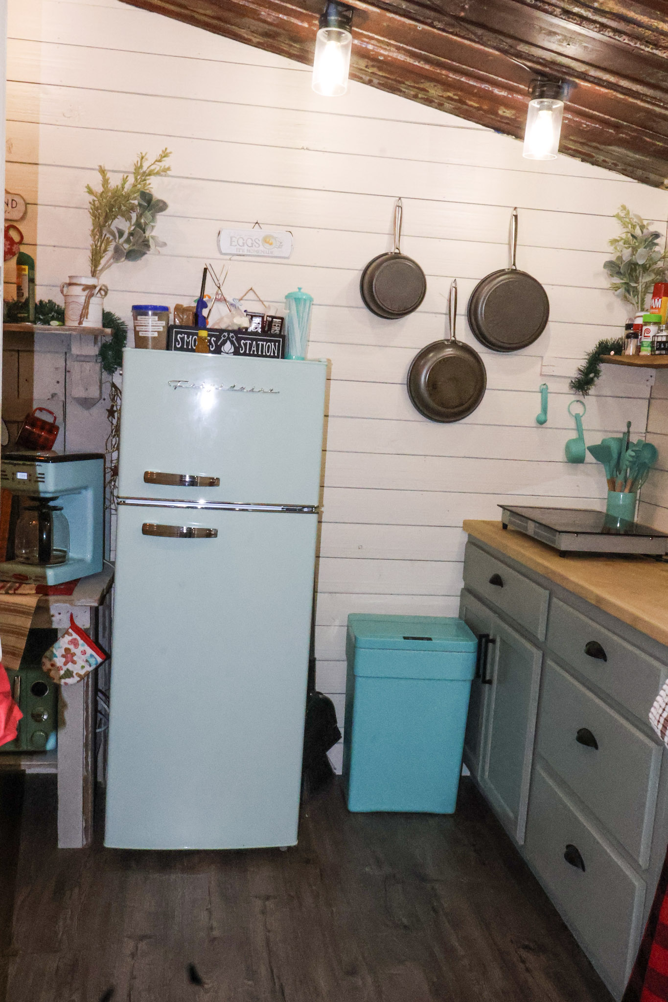 Induction pans for the induction stove