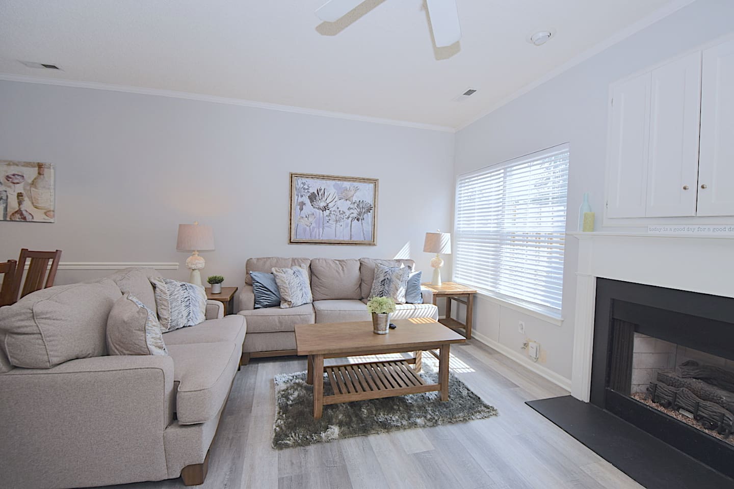 Cozy living room with a gas fireplace you can snuggle up to!