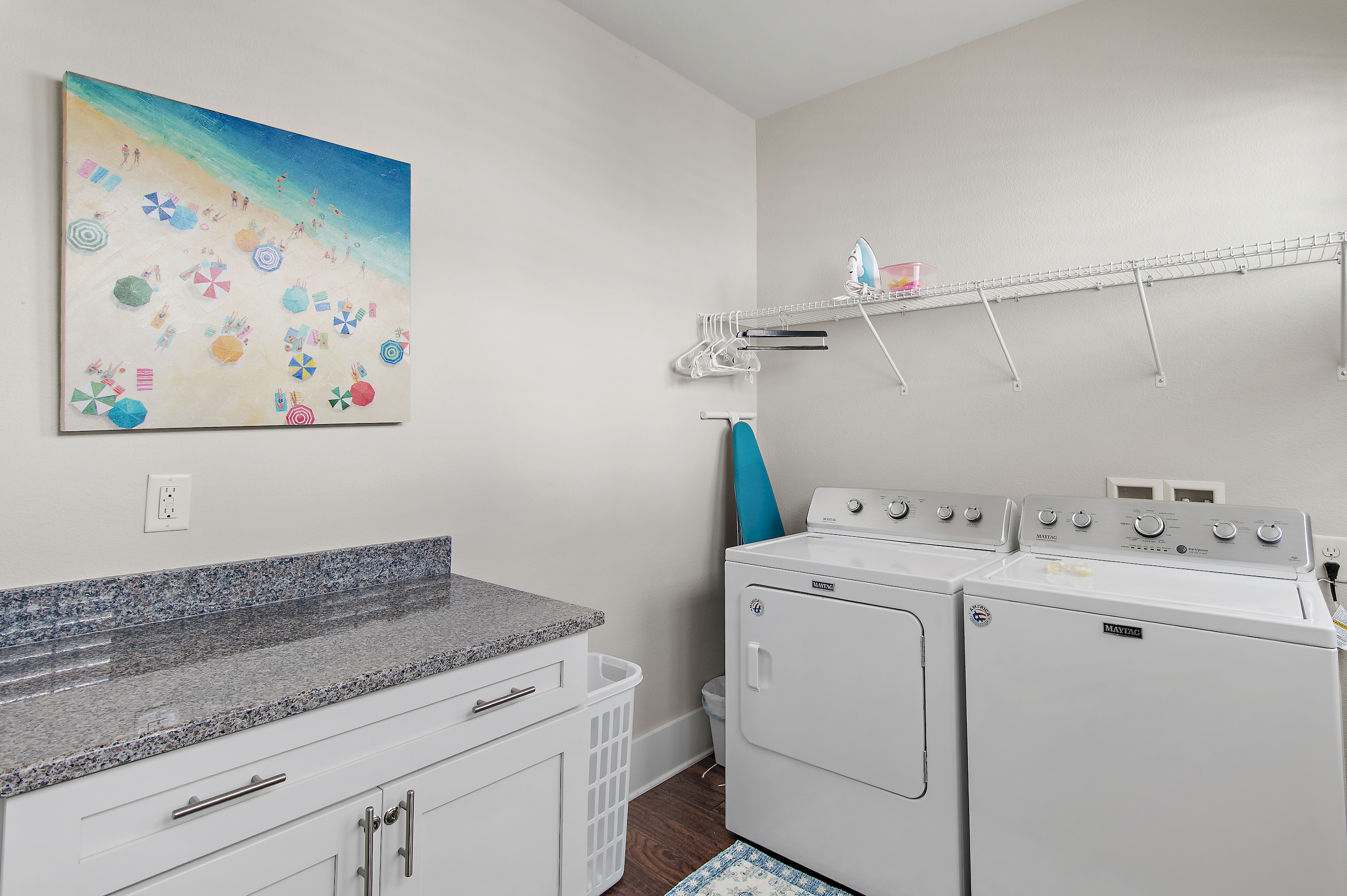 Enjoy the convenience of an in home washer and dryer, making longer stays easy and comfortable.