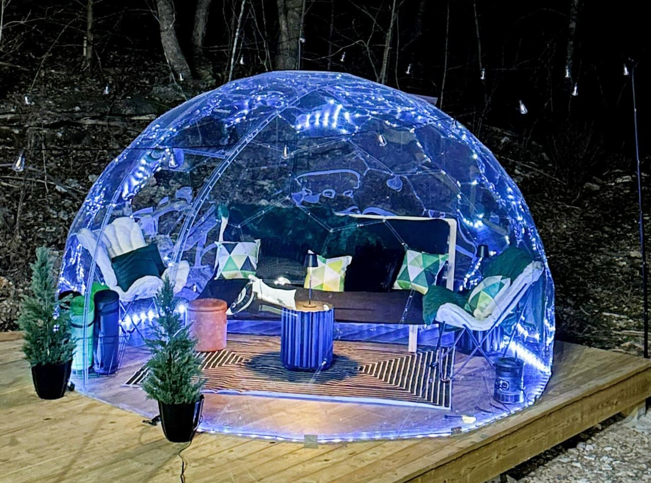 Unique Retreat: Cozy up and stargaze in our enchanting dome with led lighting and comfy seating!