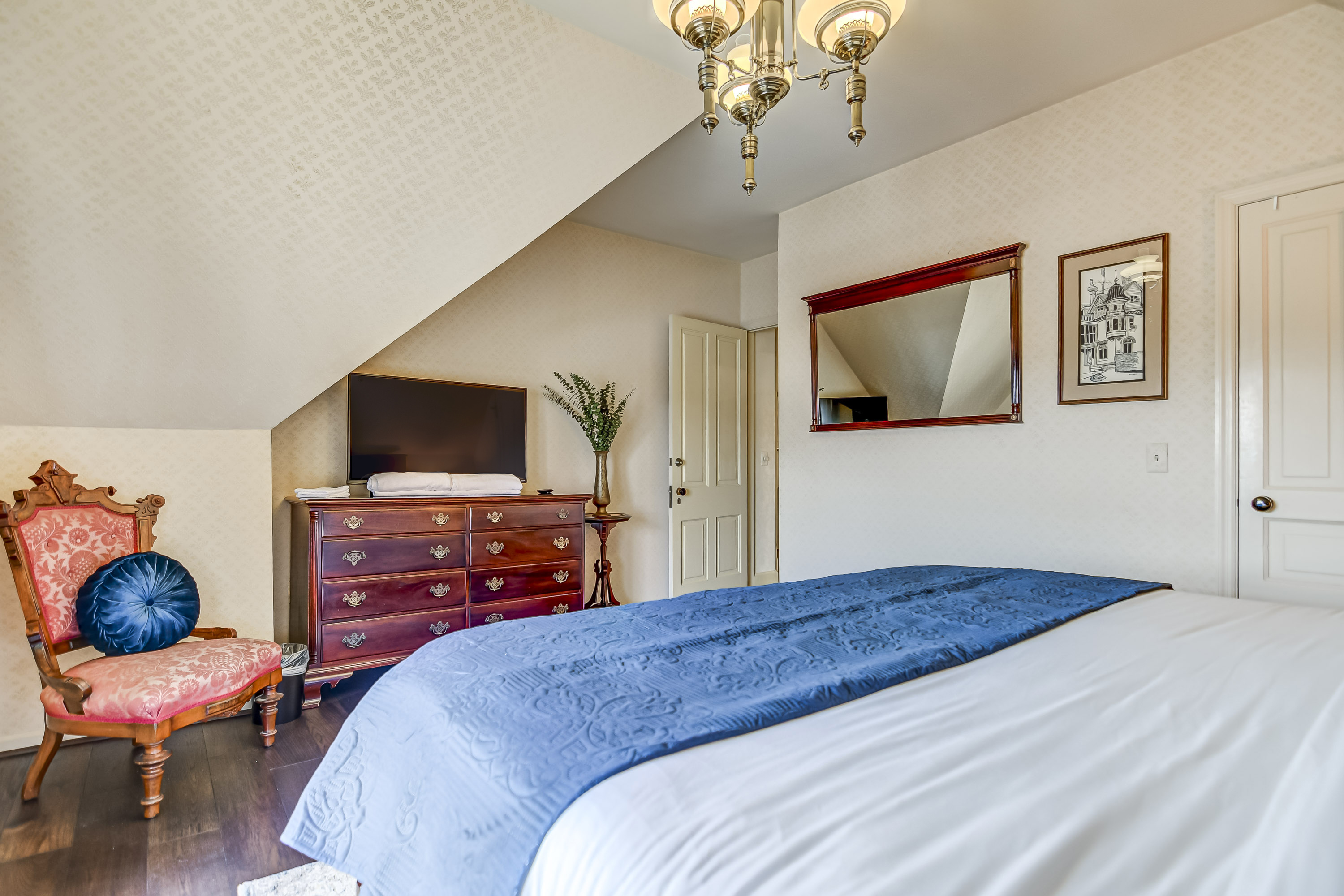3rd Floor - Bedroom 2