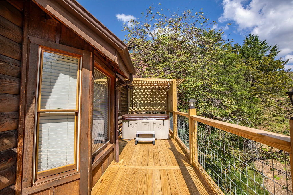 Private hot tub!