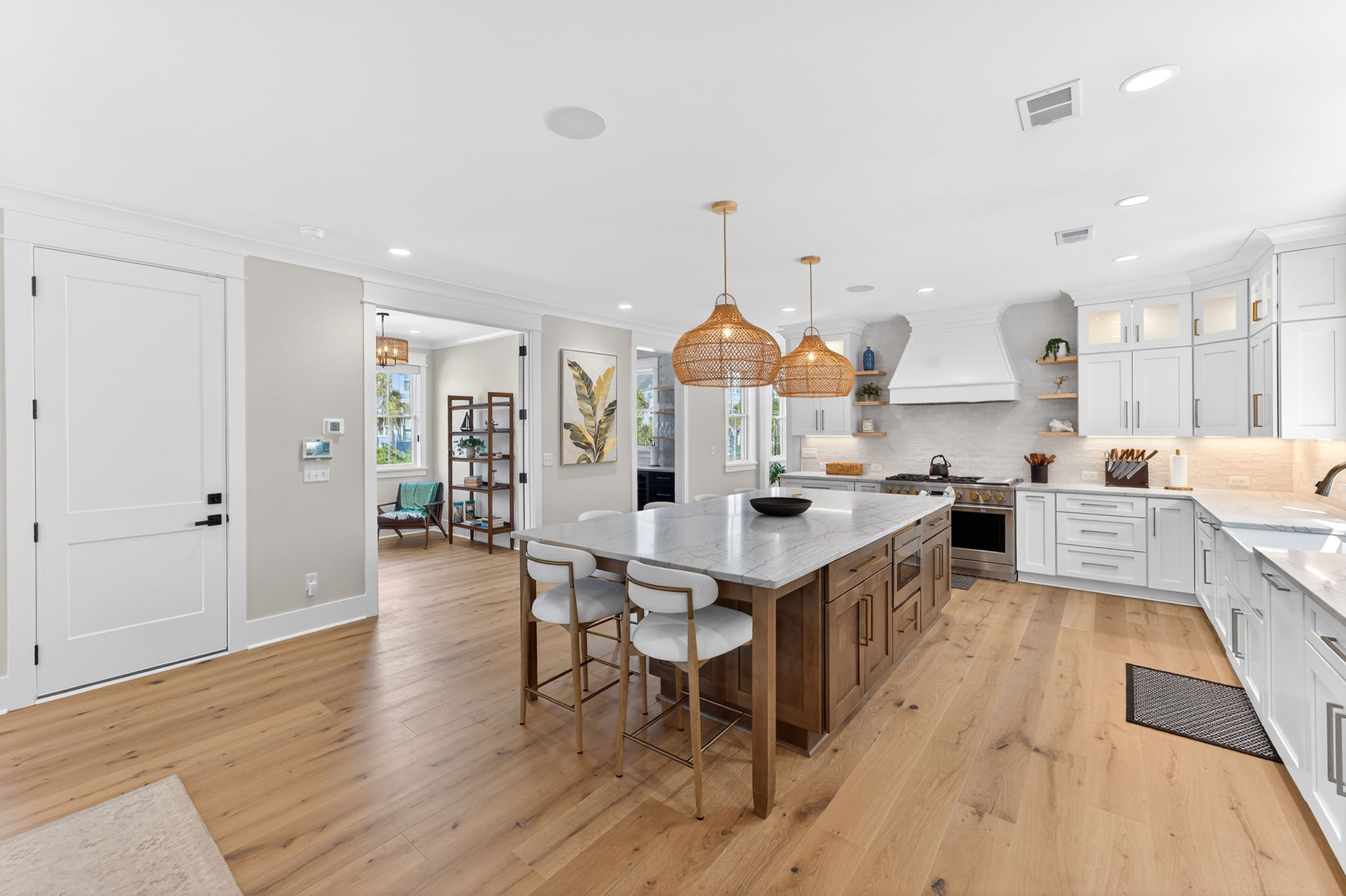 Kitchen | On Beach Time | 6 30th Ave, Isle of Palms, SC | IOP Escapes