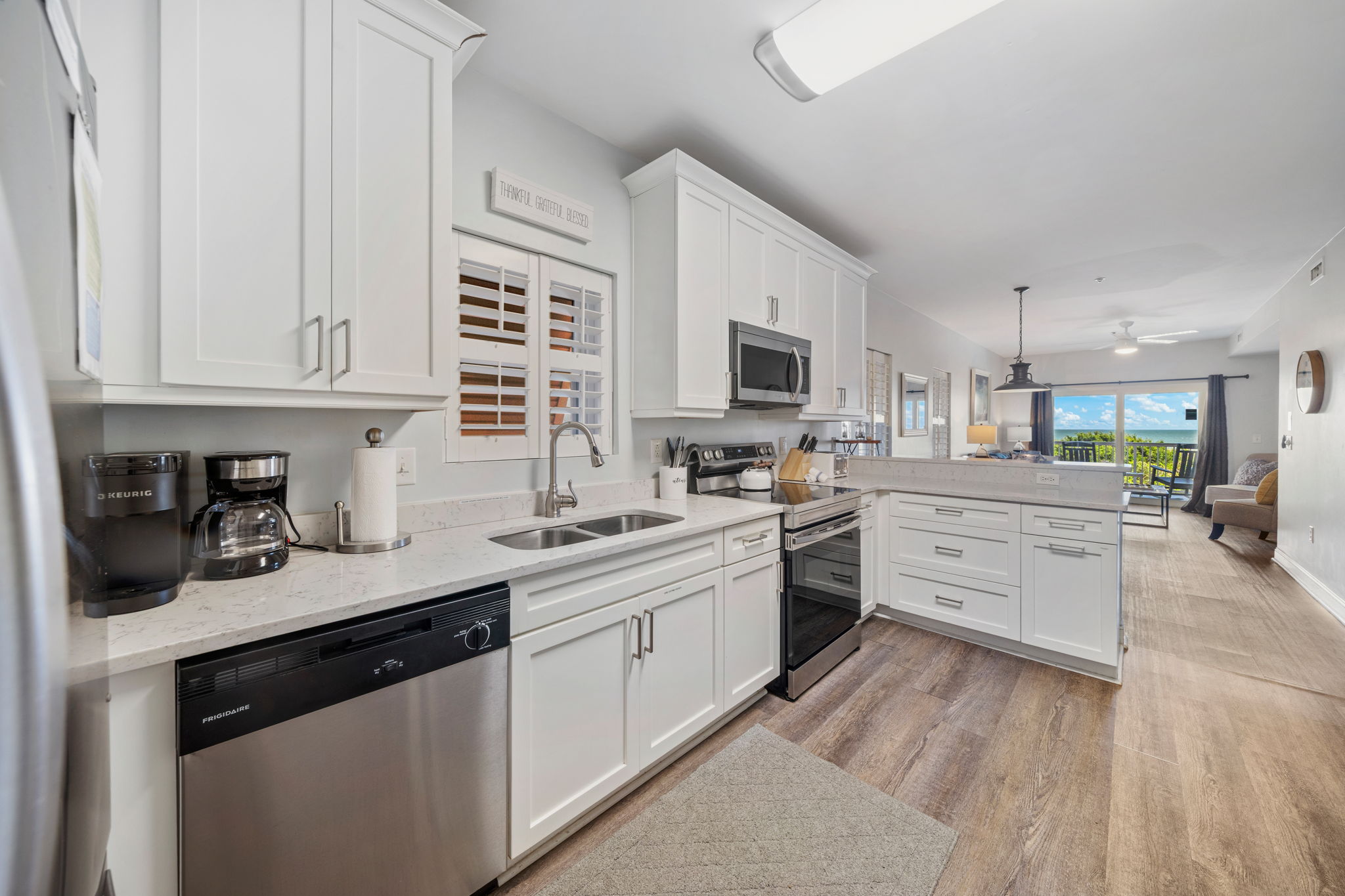 Kitchen | Starfish | Oceanview 101 | 1116 Ocean Blvd, Isle of Palms, SC | IOP Escapes