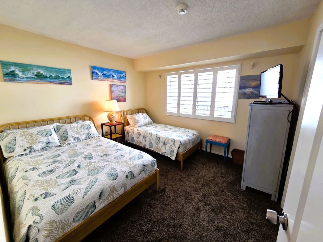 • Family vacation rental near Beach !
• Condo with beach access and pool in St Augustine