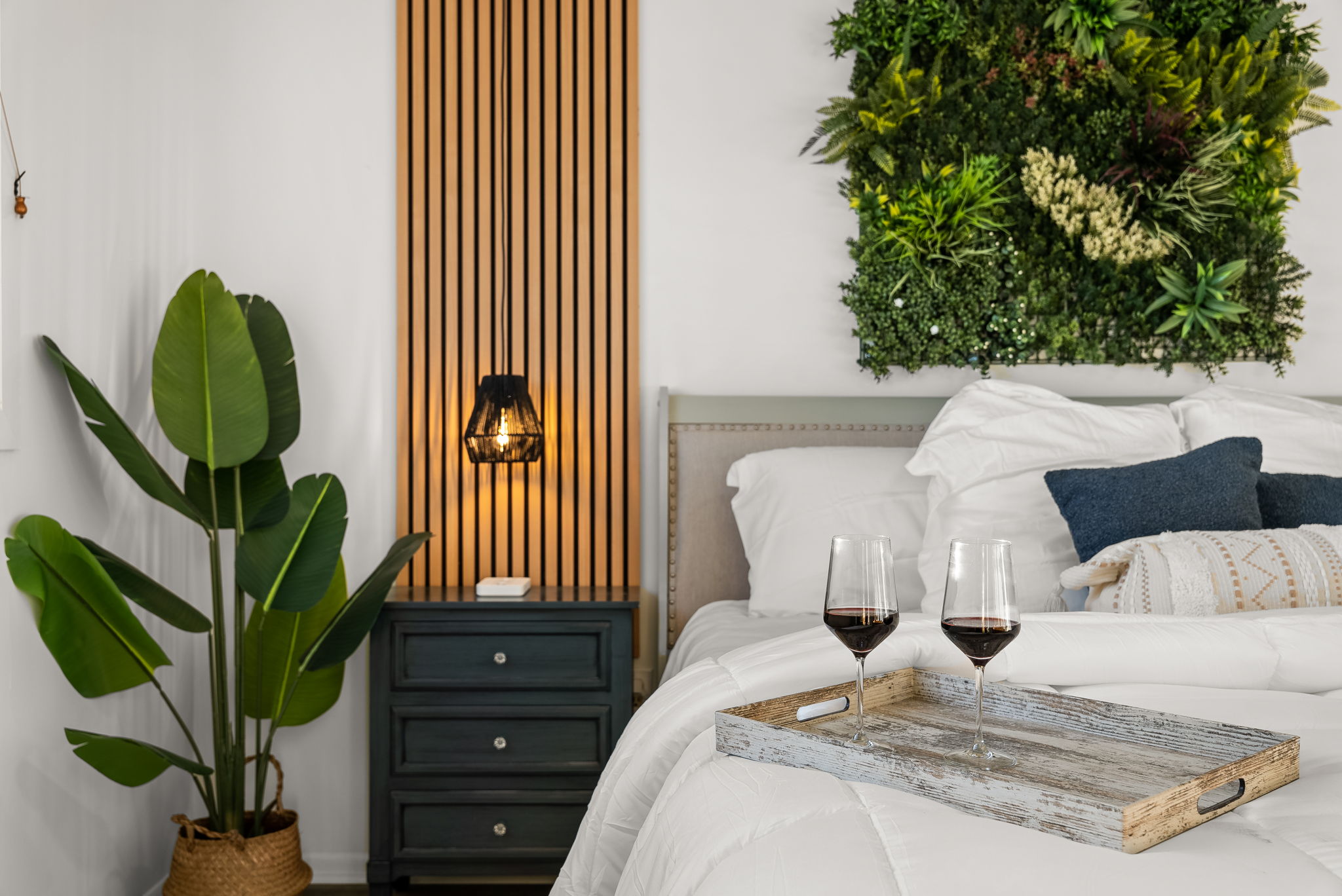 Professionally designed Master Suite with full king bed and high thread count cotton linen