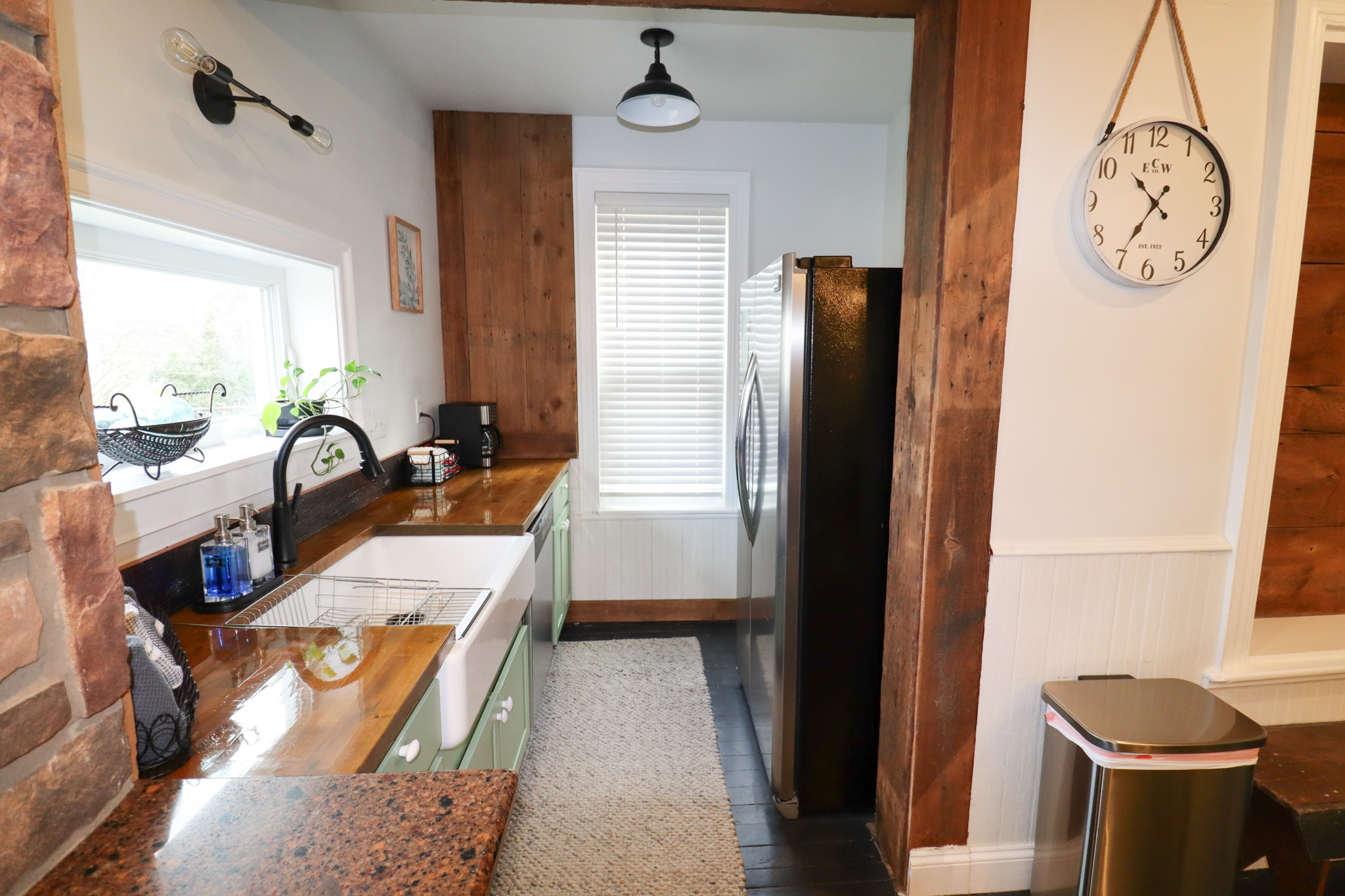 Spacious kitchen perfect for feeding the whole crew